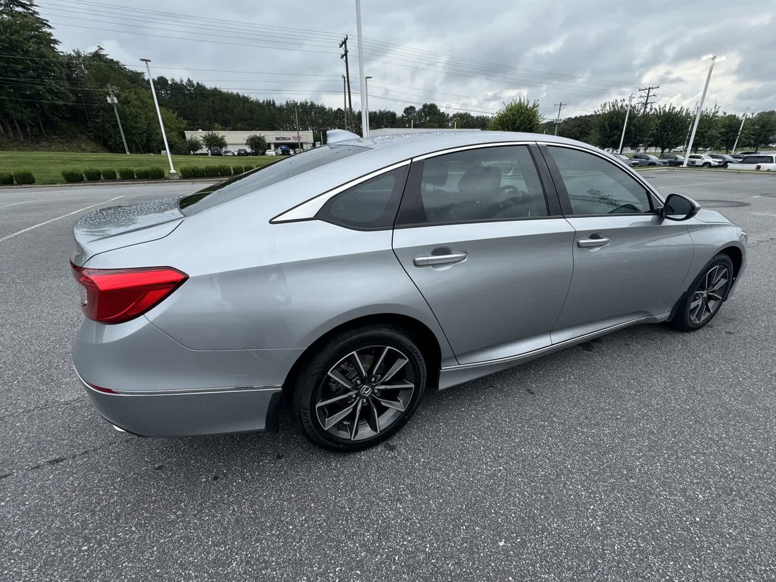 2022 Honda Accord EX-L 8