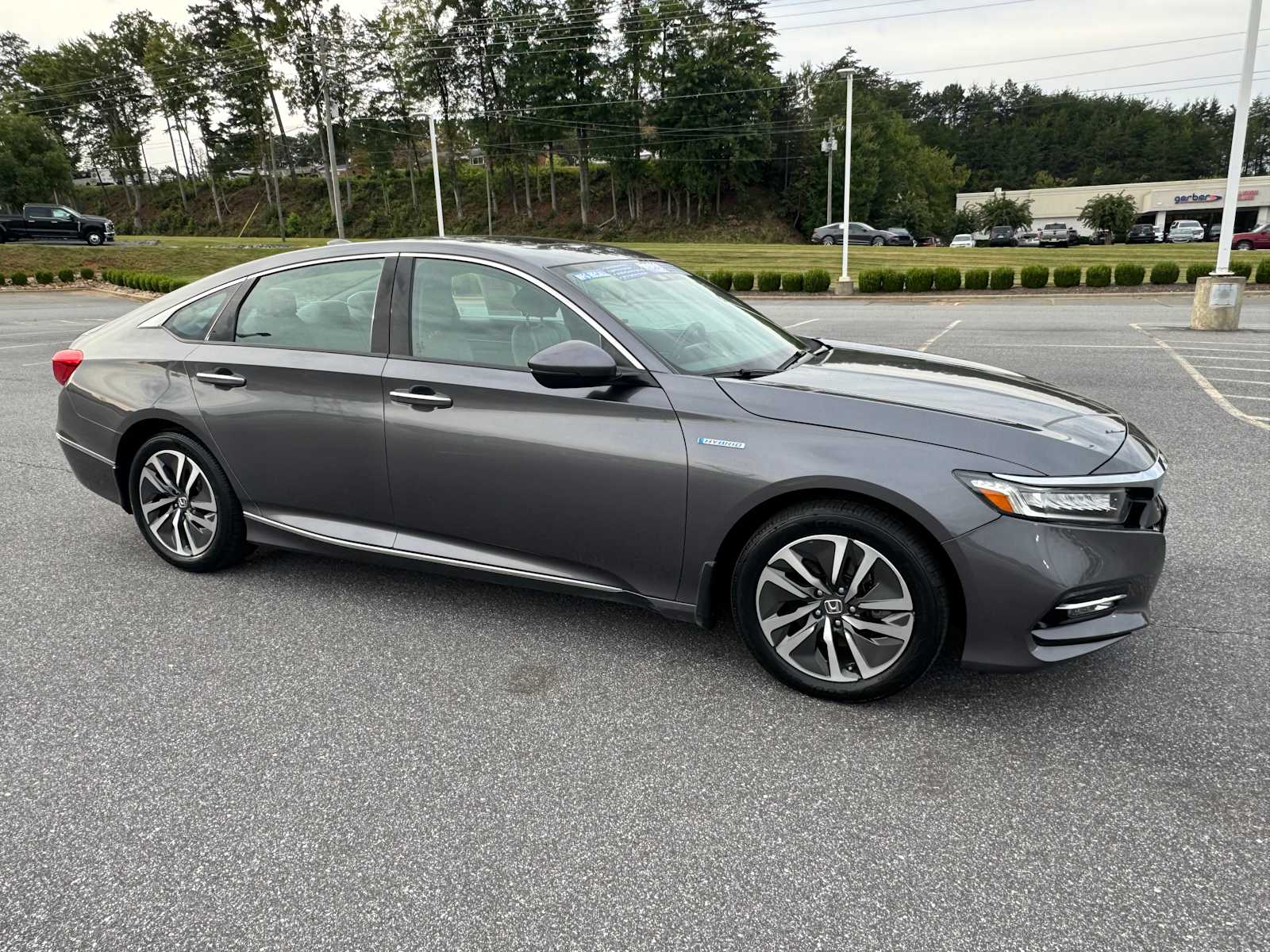 2020 Honda Accord Hybrid Touring 2