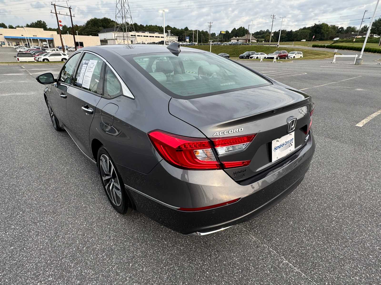 2020 Honda Accord Hybrid Touring 10