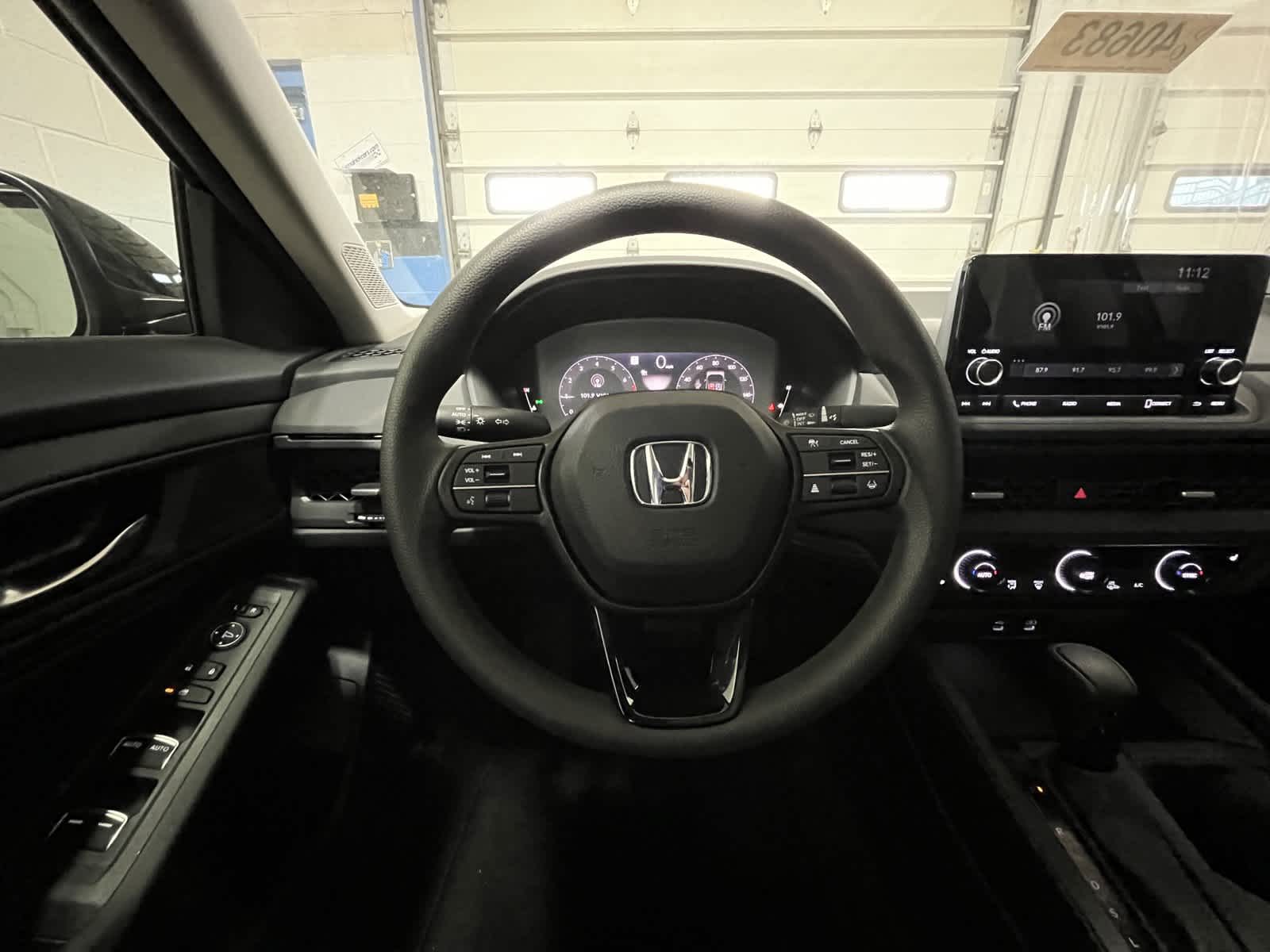 2024 Honda Accord EX 28