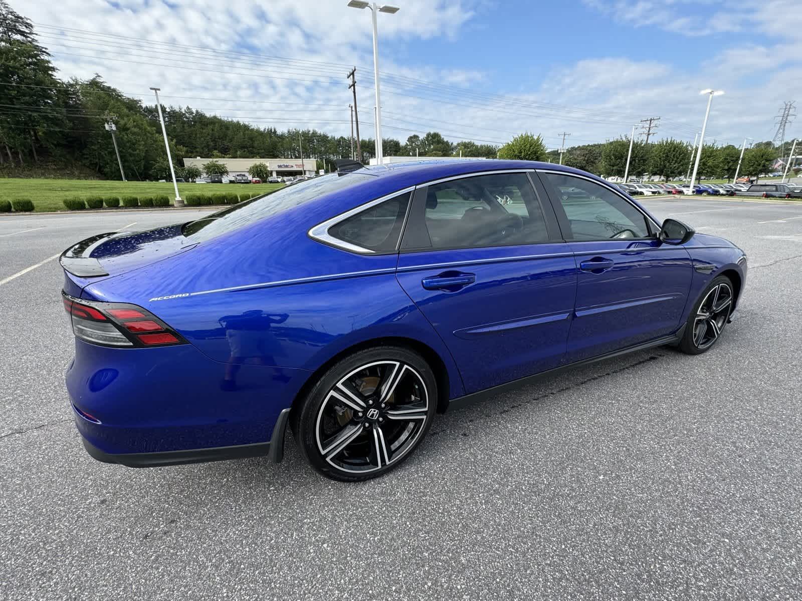 2023 Honda Accord Hybrid Sport 8