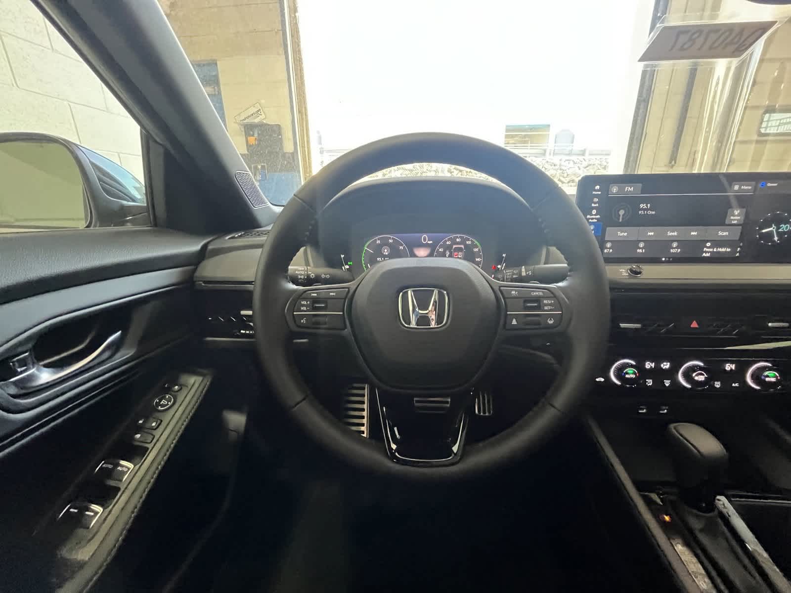 2025 Honda Accord Hybrid Sport 28