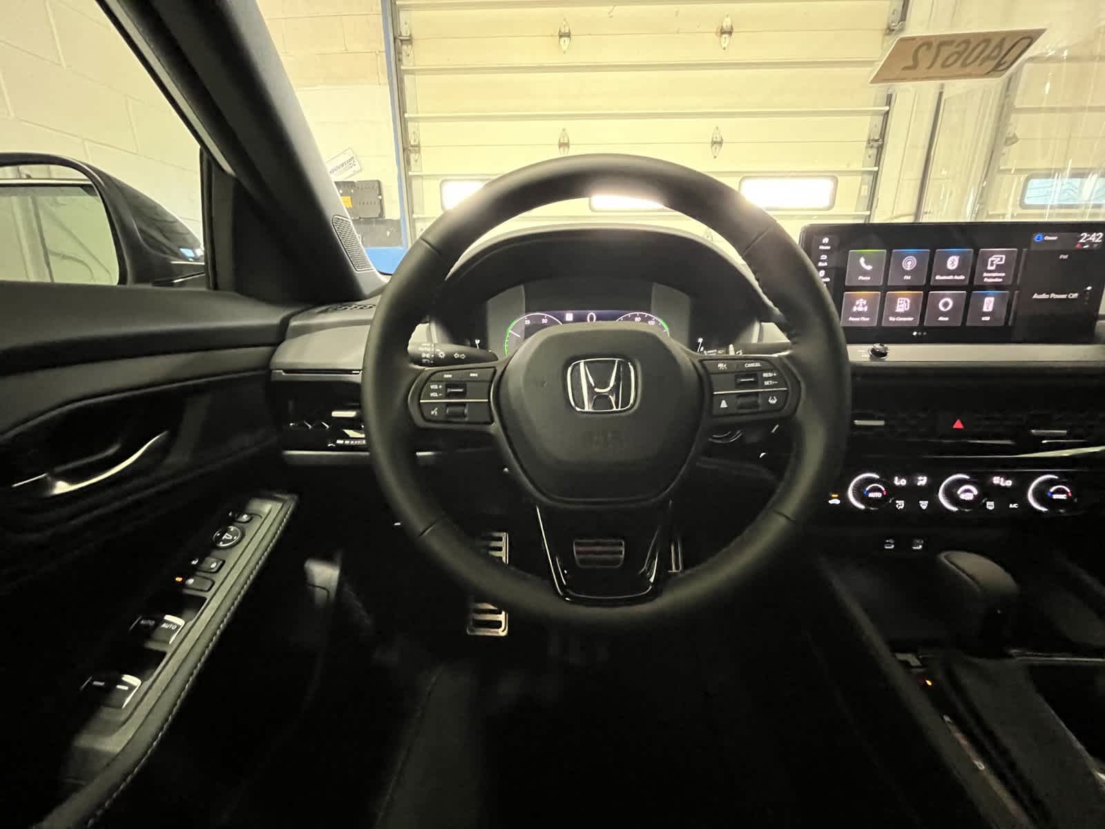 2024 Honda Accord Hybrid Sport 28