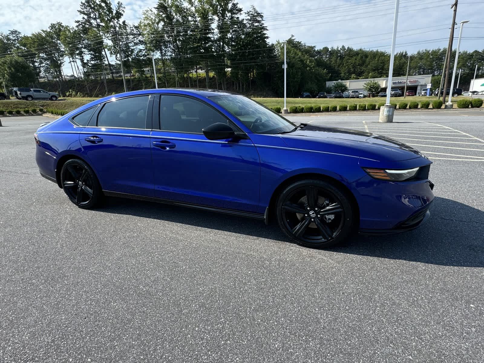 2023 Honda Accord Hybrid Sport-L 2