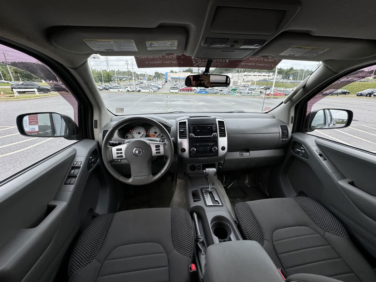 2018 Nissan Frontier Desert Runner Crew Cab 4x2 Auto 25