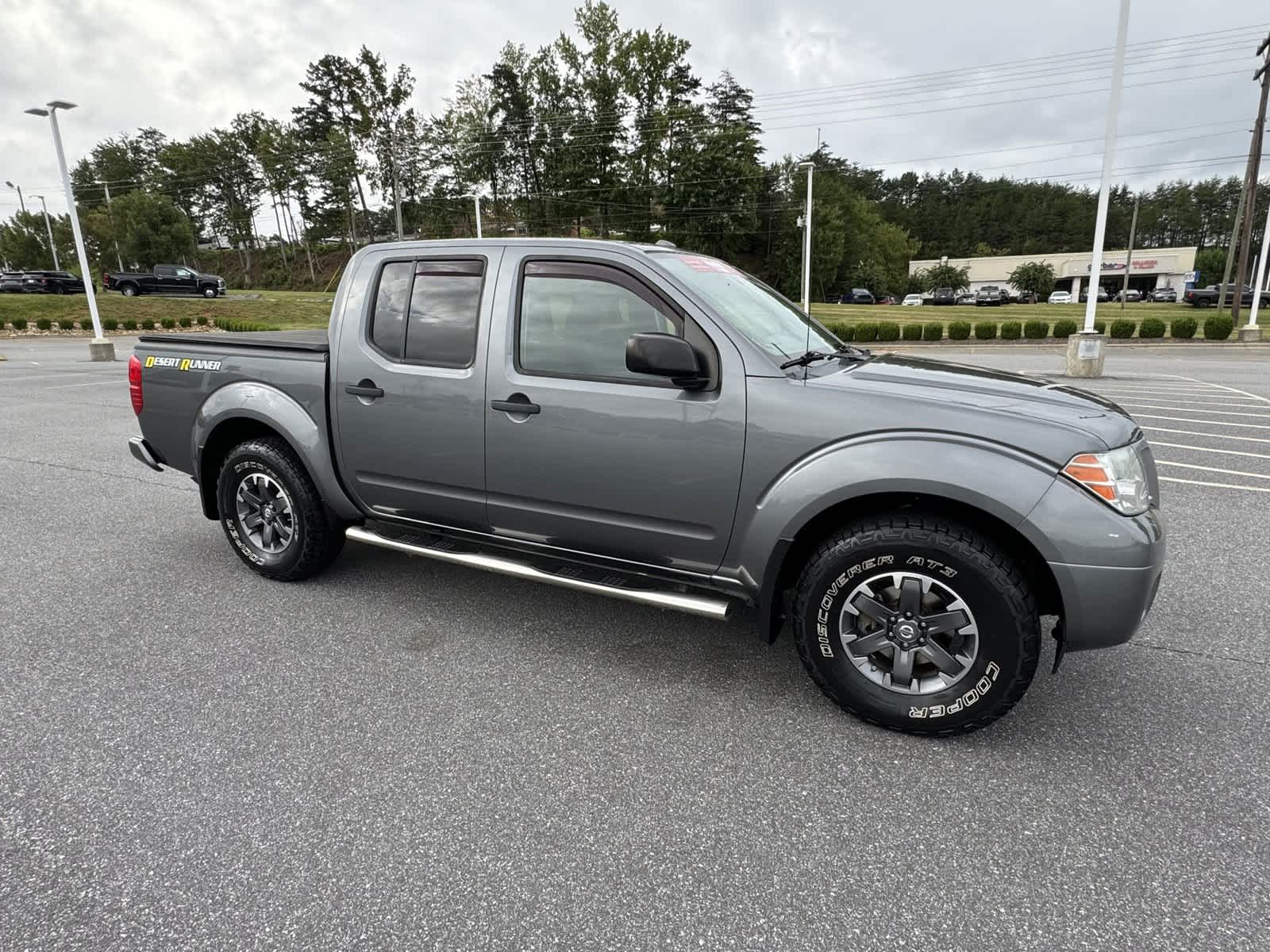 2018 Nissan Frontier Desert Runner Crew Cab 4x2 Auto 2