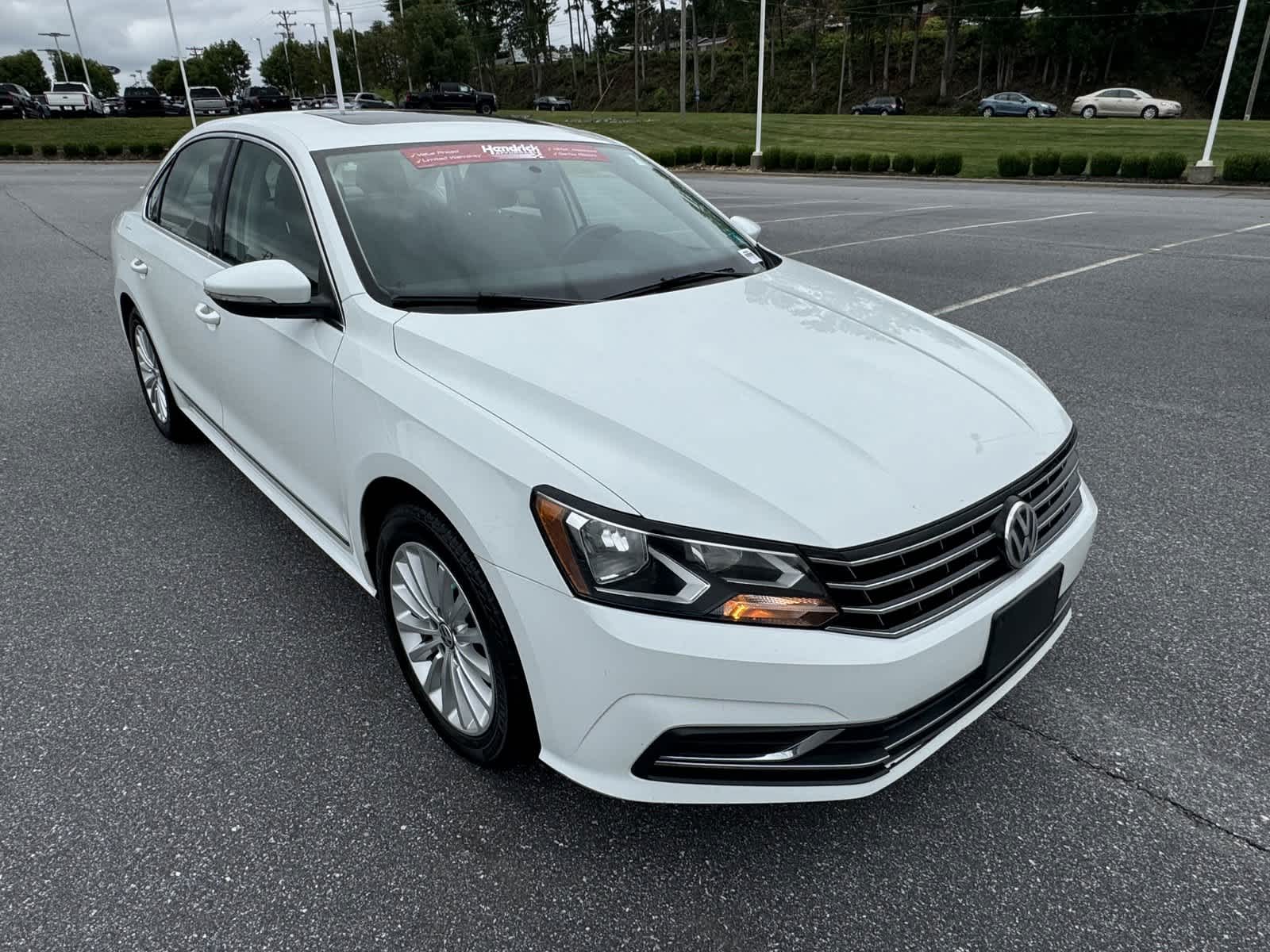 2017 Volkswagen Passat 1.8T SE 5