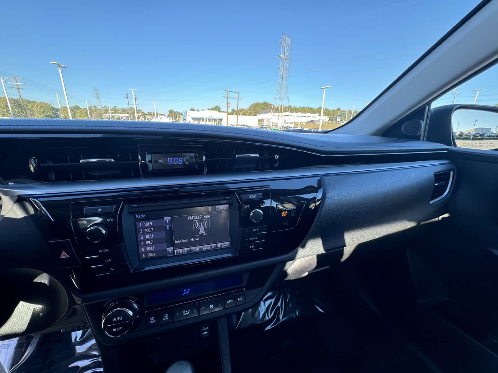 2014 Toyota Corolla S Plus 15