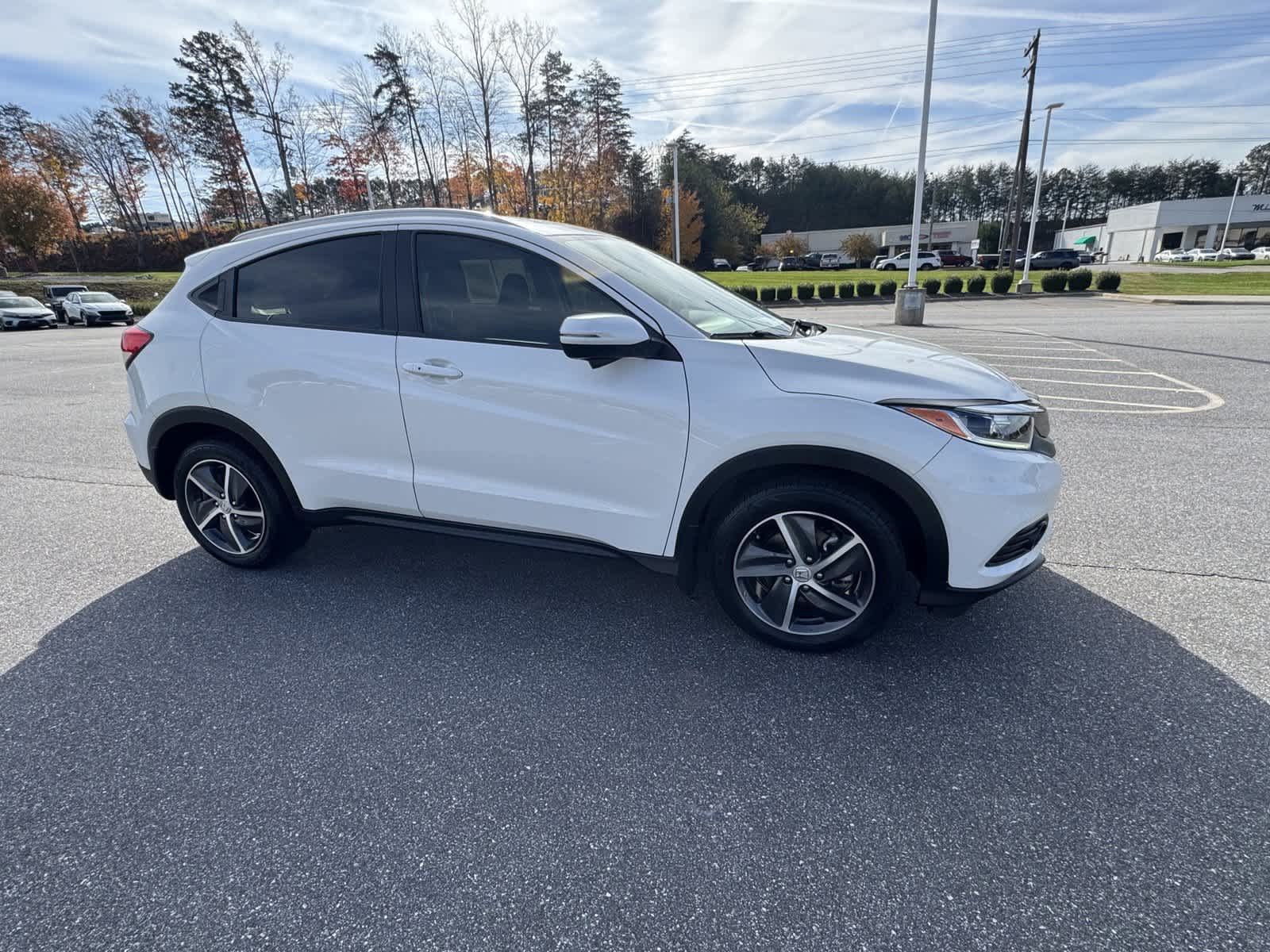 2022 Honda HR-V EX 2