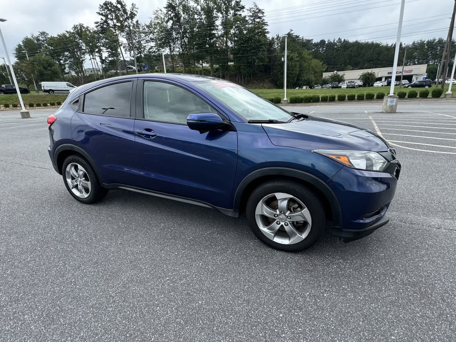 2017 Honda HR-V EX 2