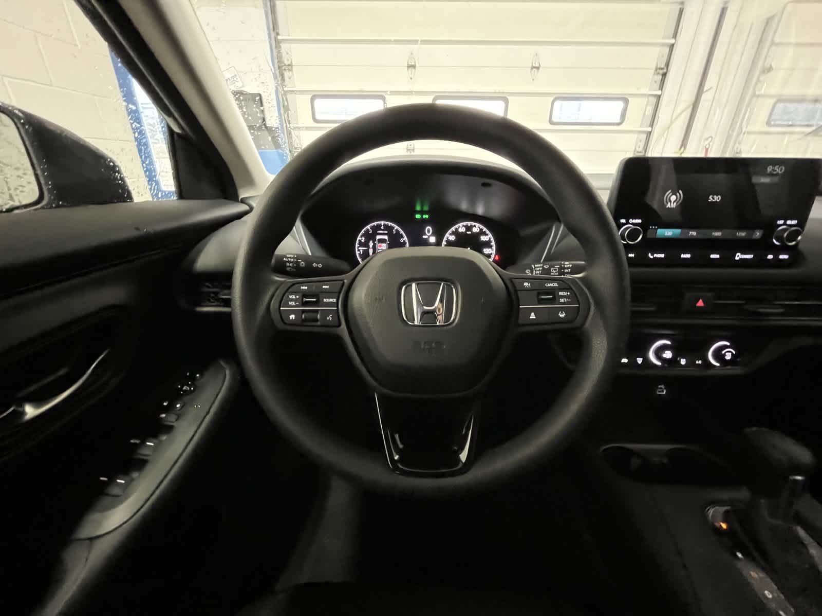 2025 Honda HR-V LX 27