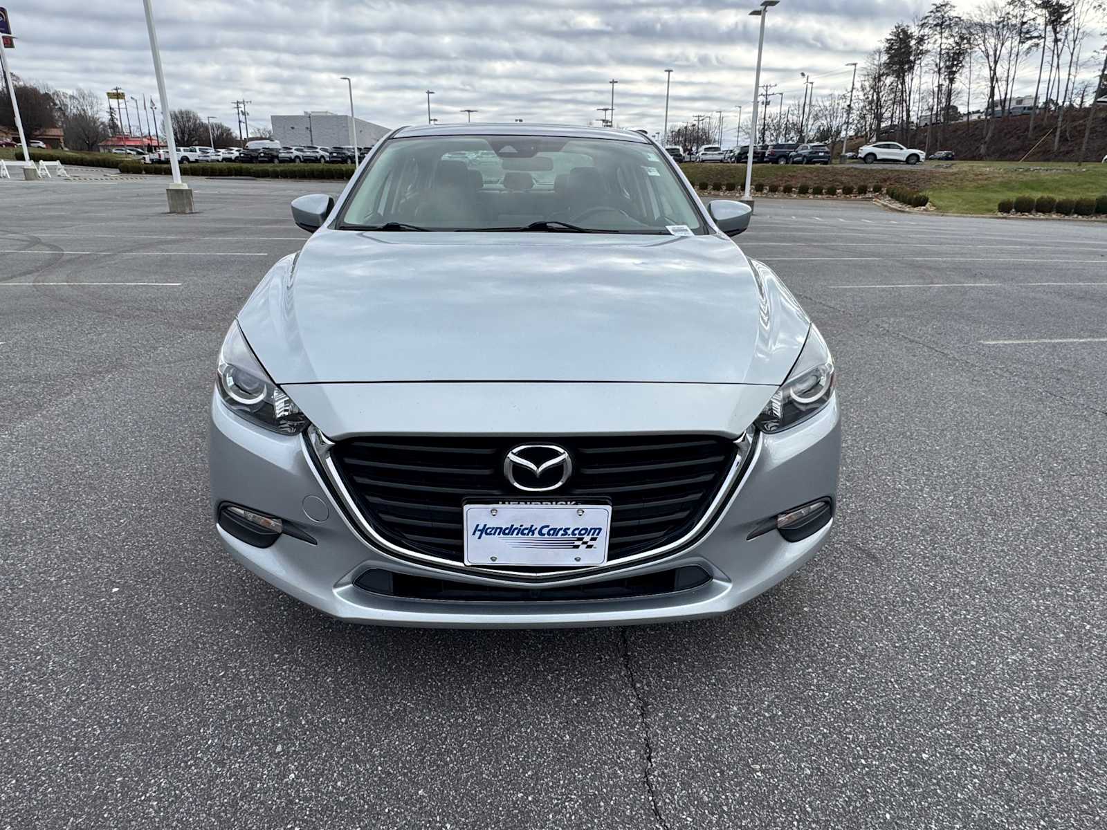 2018 Mazda Mazda3 4-Door Touring 6