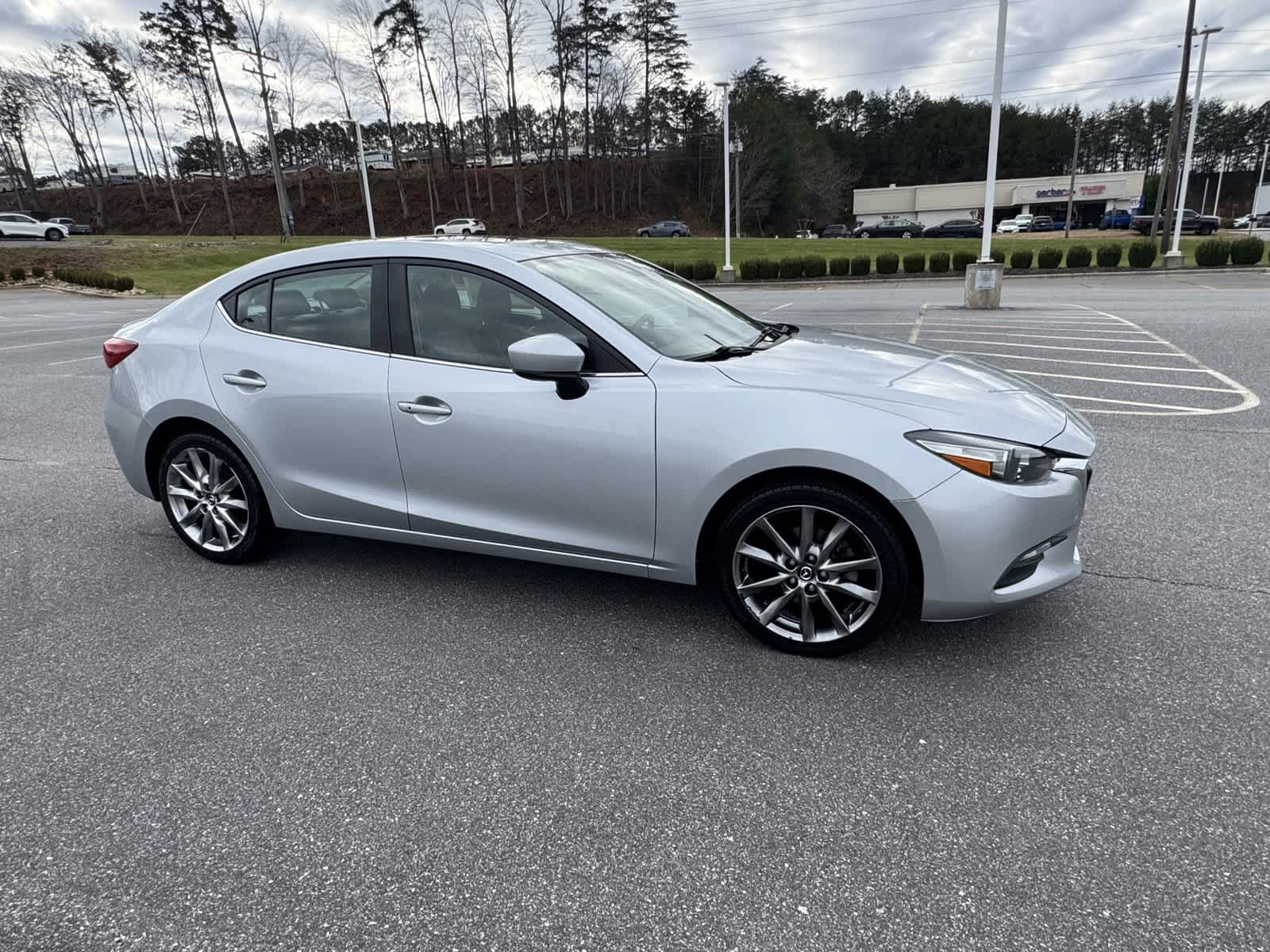 2018 Mazda Mazda3 4-Door Touring 3