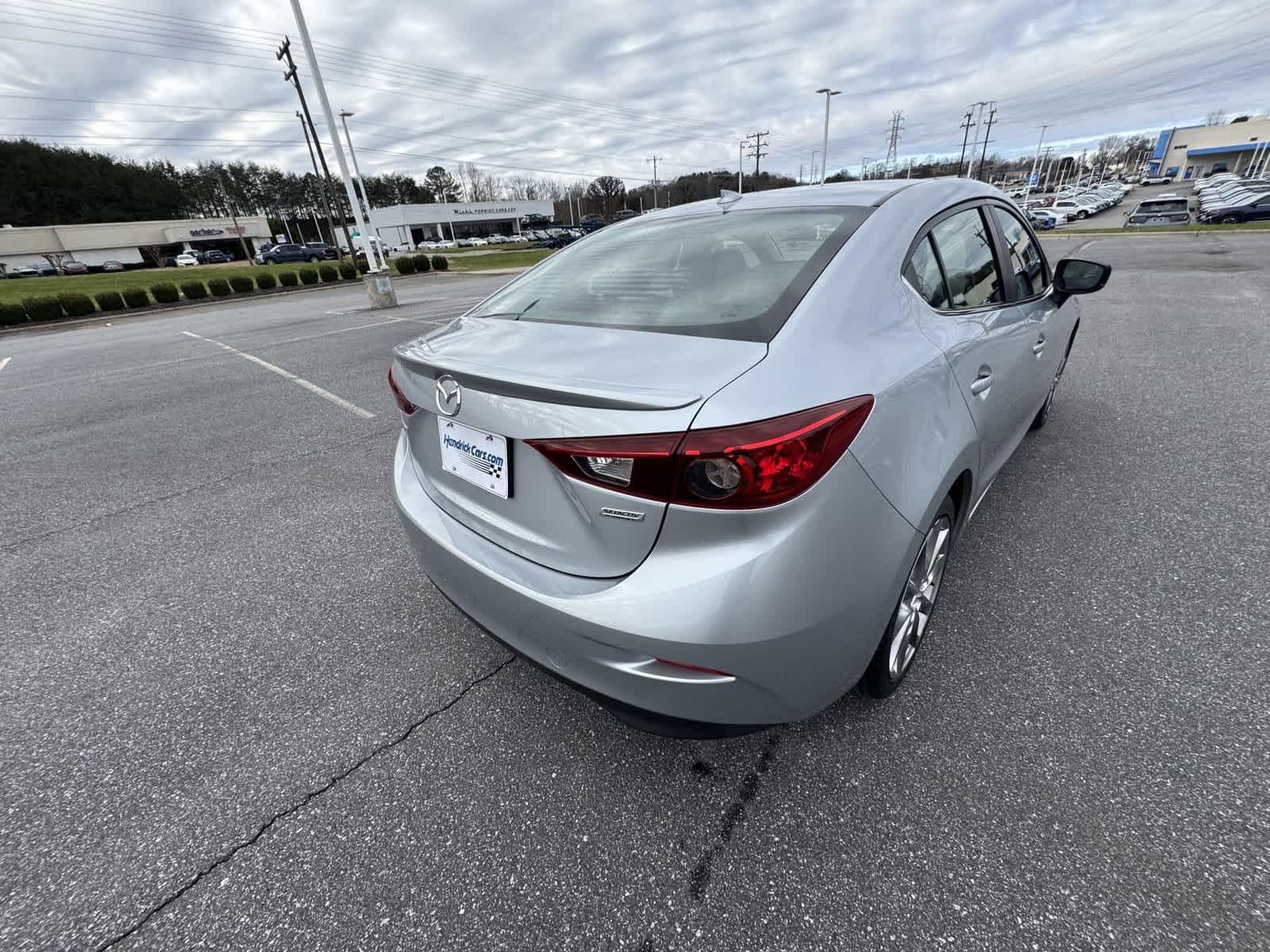 2018 Mazda Mazda3 4-Door Touring 17