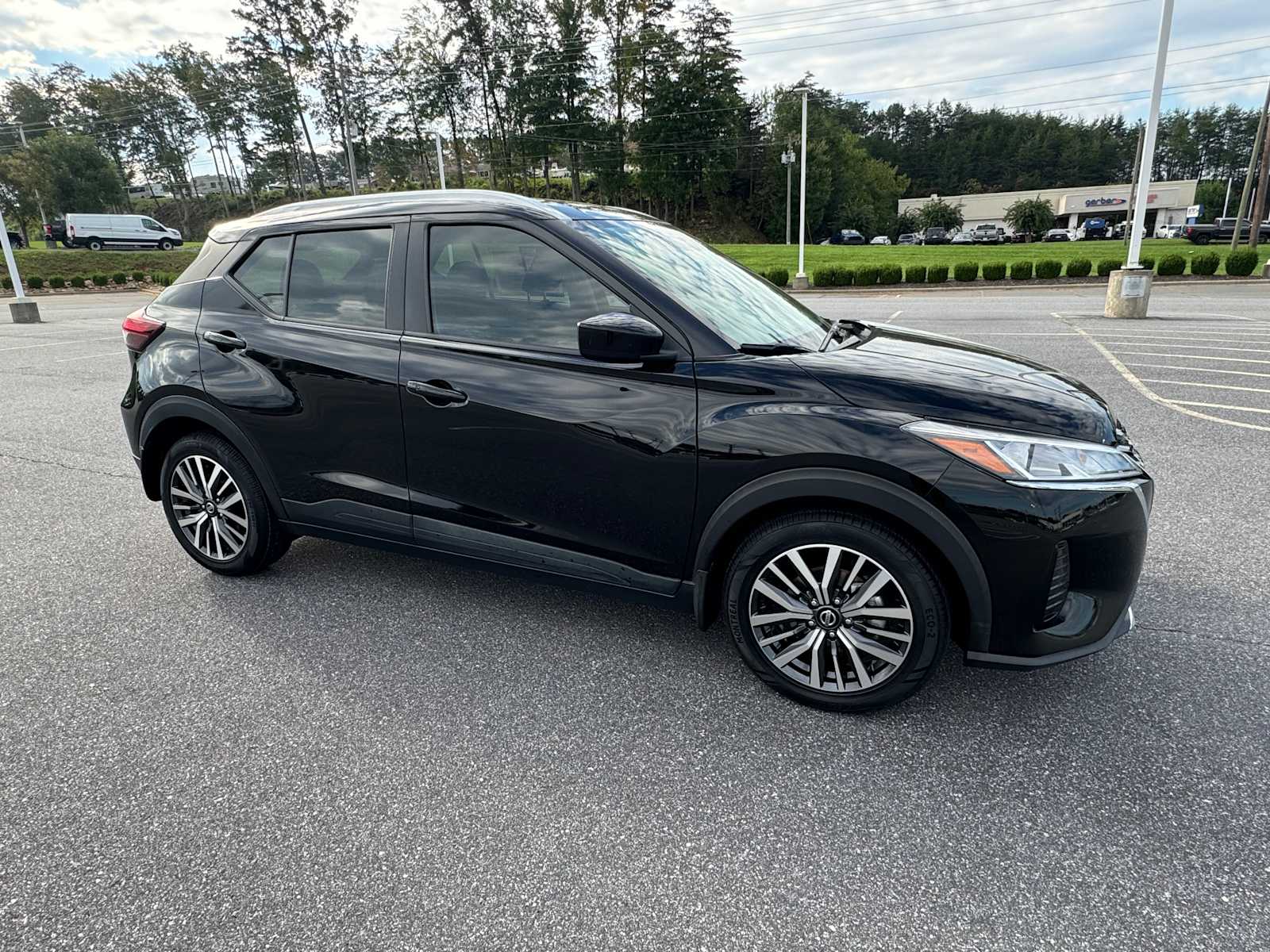 2021 Nissan Kicks SV 2