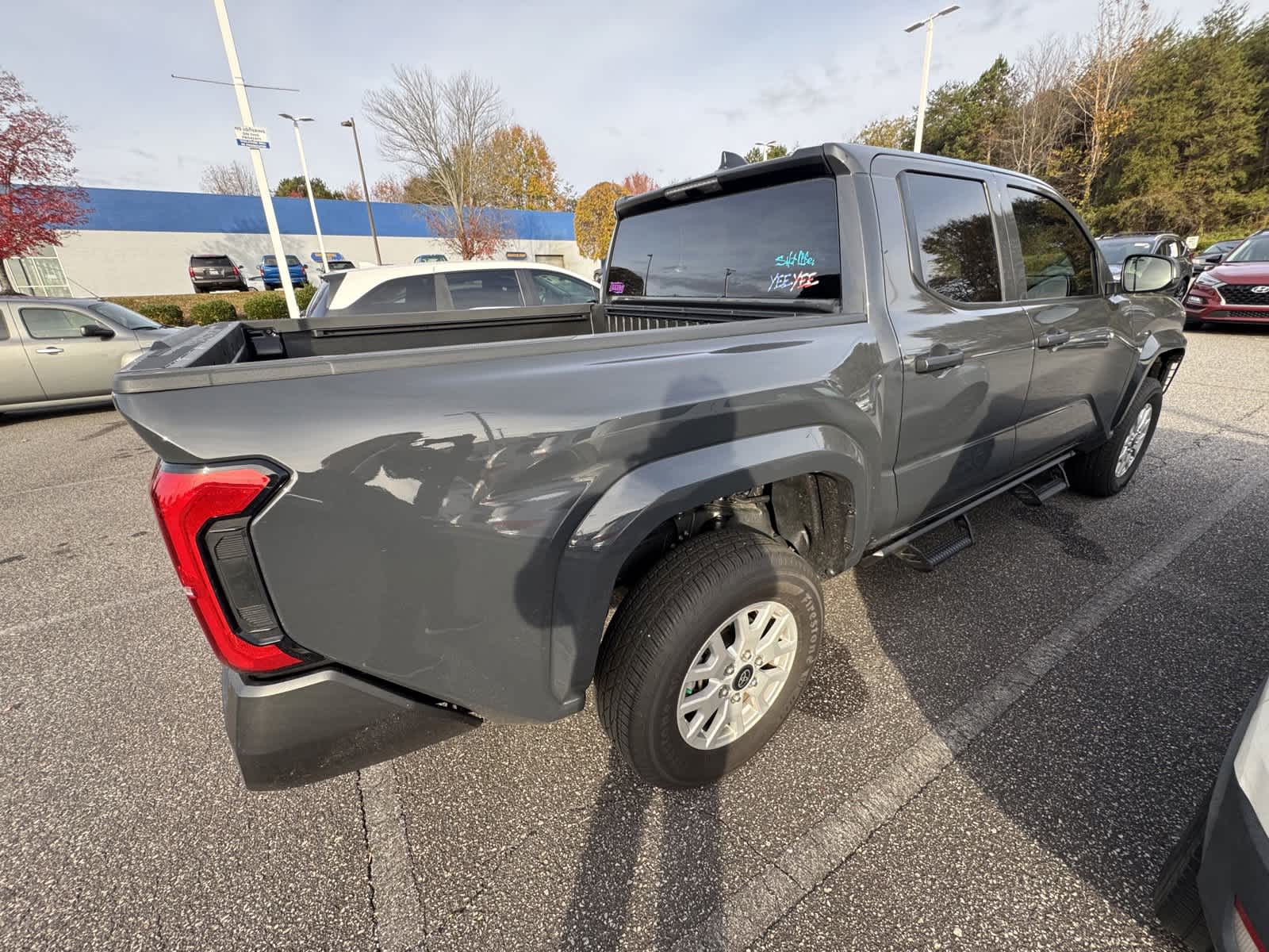 2024 Toyota Tacoma SR Double Cab 5 Bed MT 8