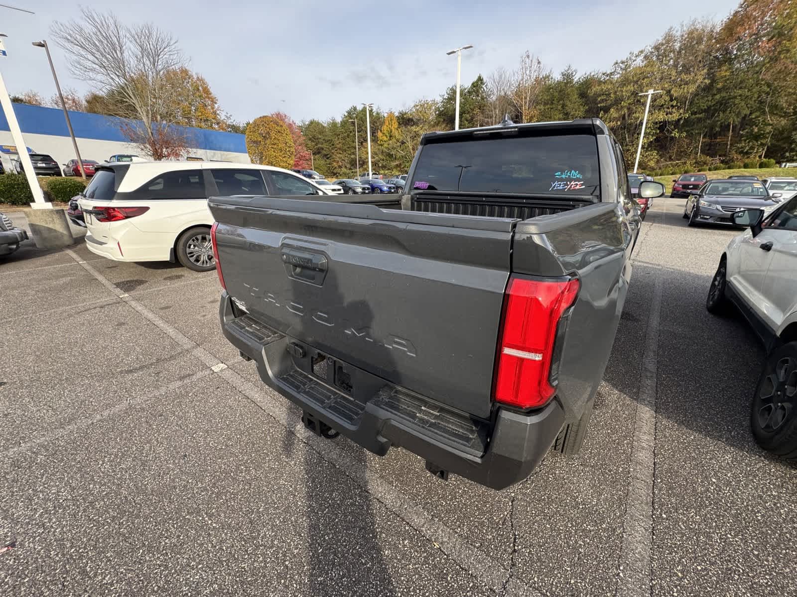 2024 Toyota Tacoma SR Double Cab 5 Bed MT 9