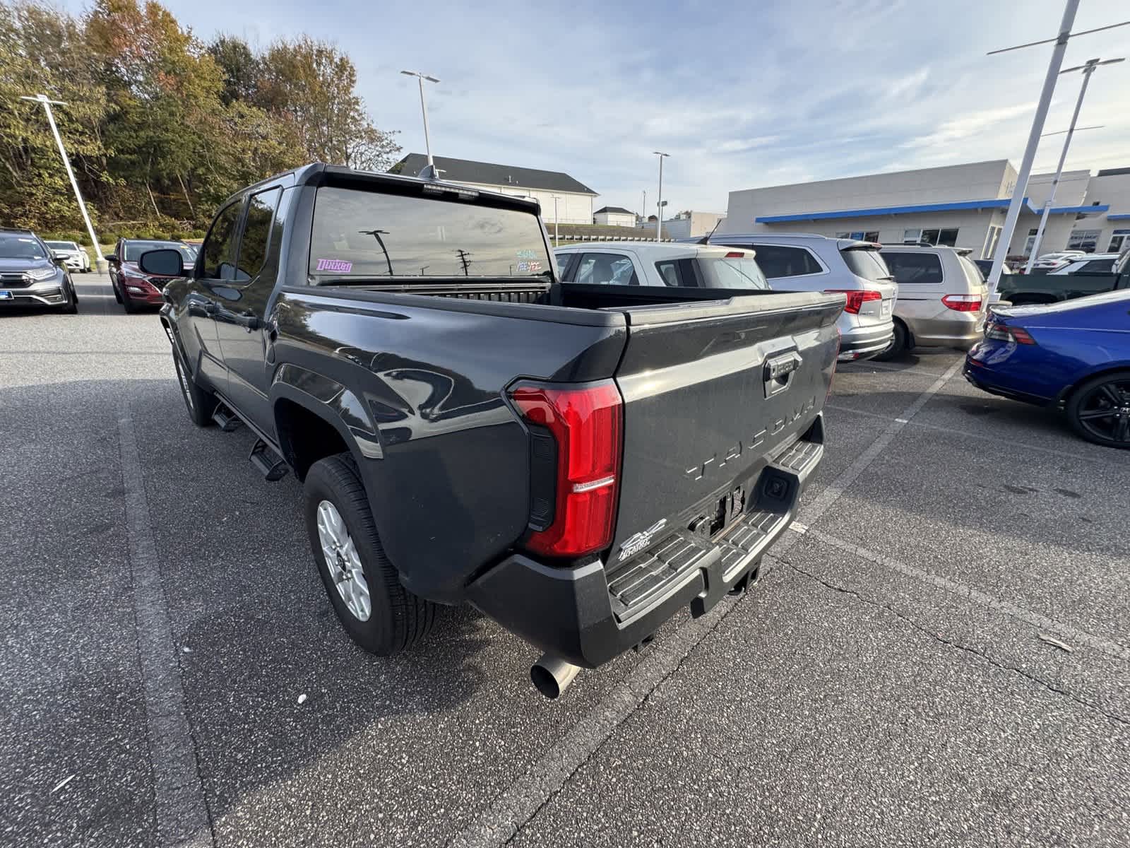 2024 Toyota Tacoma SR Double Cab 5 Bed MT 6