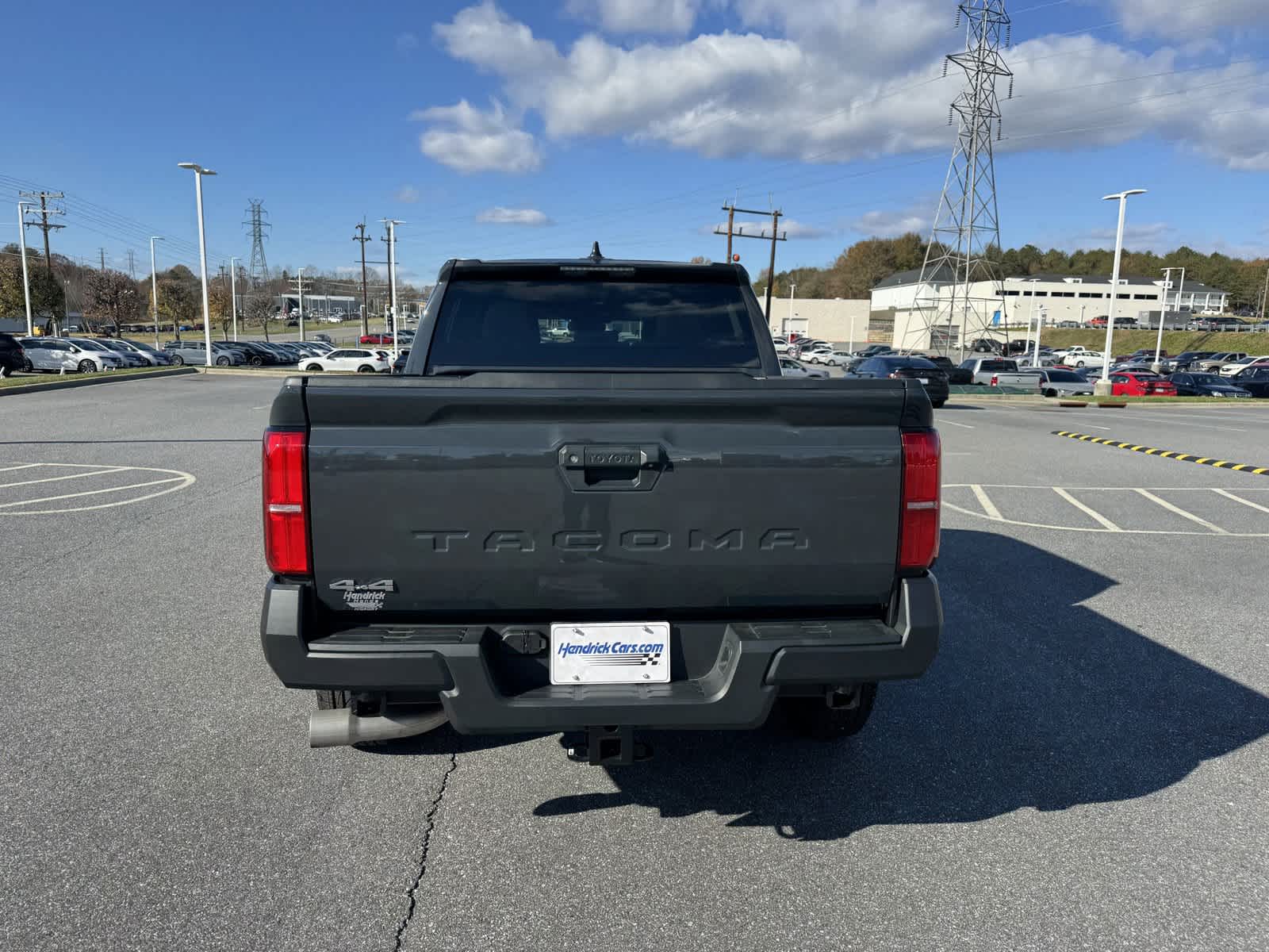 2024 Toyota Tacoma SR 8