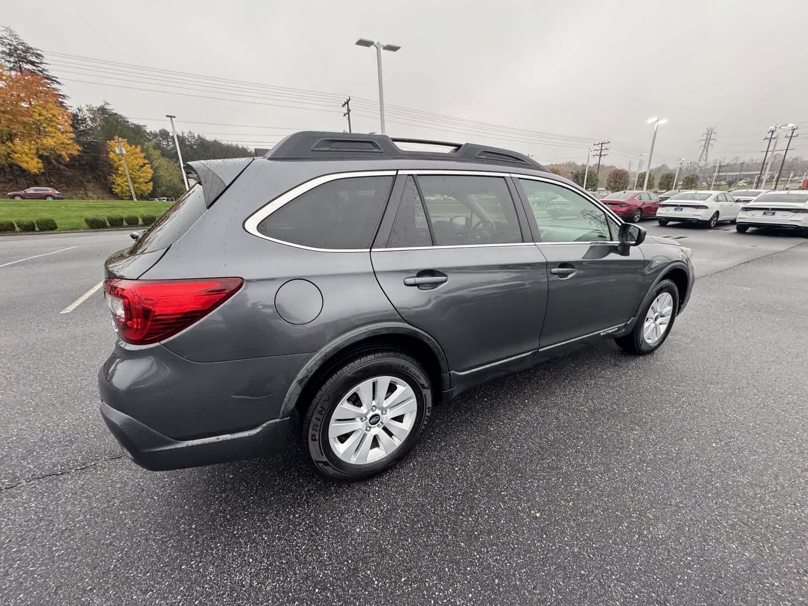 2019 Subaru Outback Premium 8