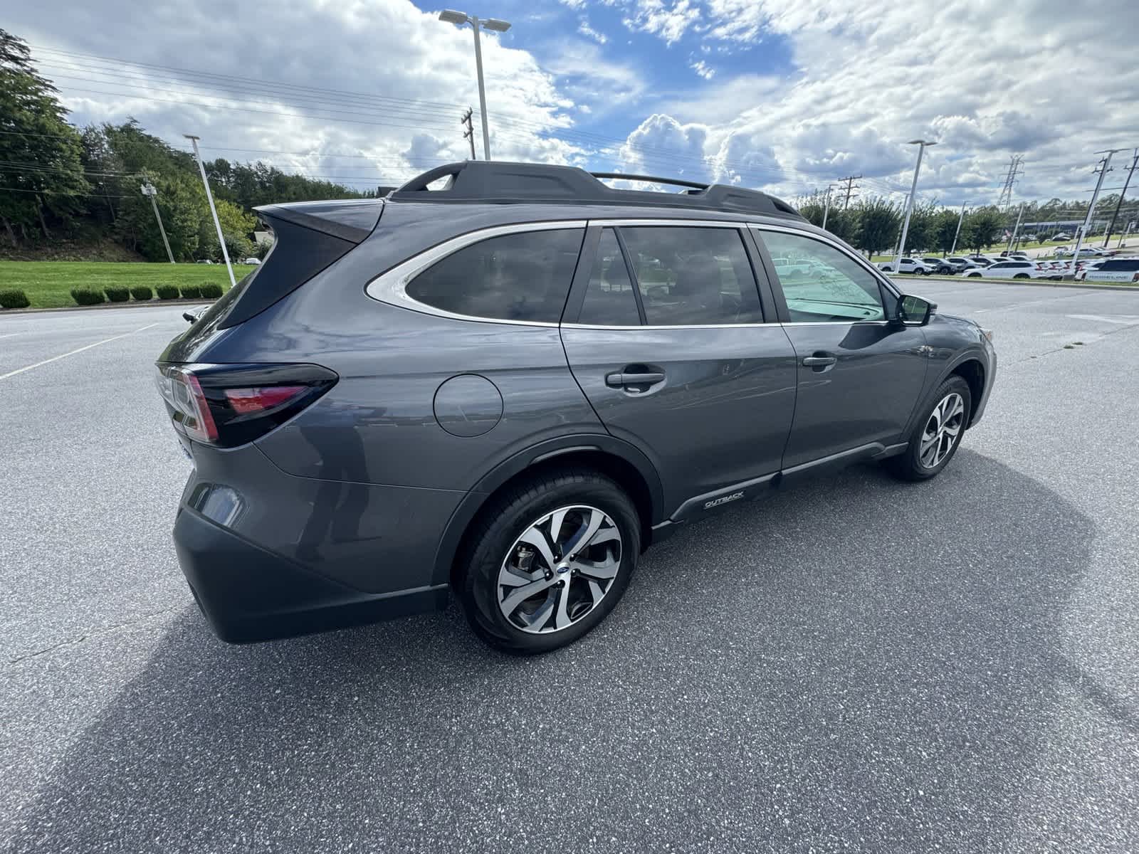 2021 Subaru Outback Limited 8