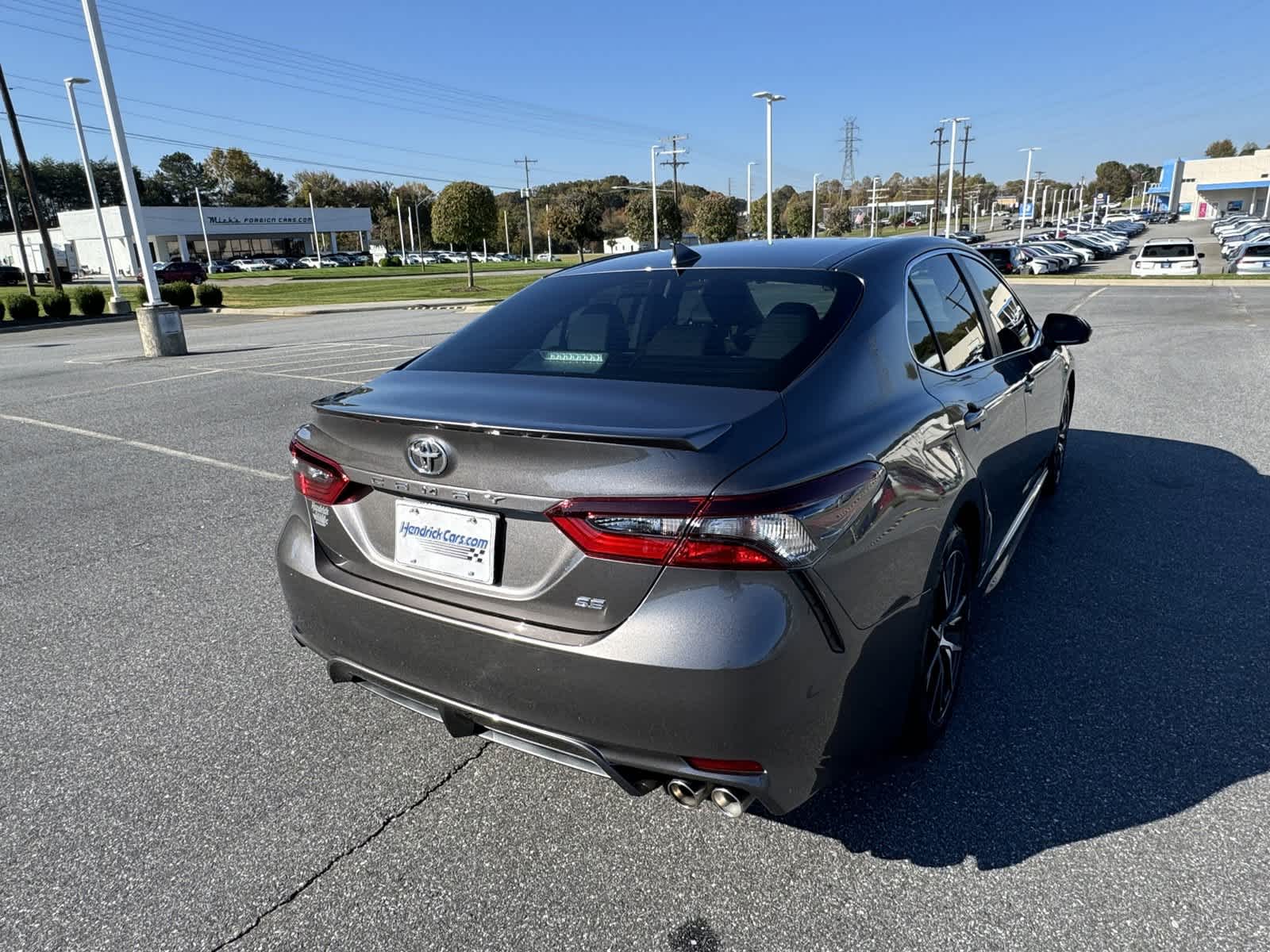 2023 Toyota Camry SE 9