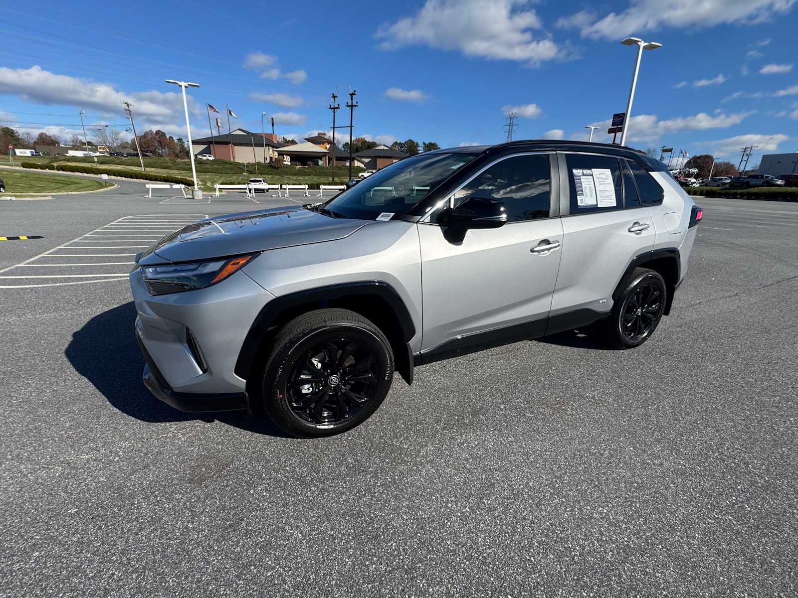 2024 Toyota RAV4 Hybrid XSE 7