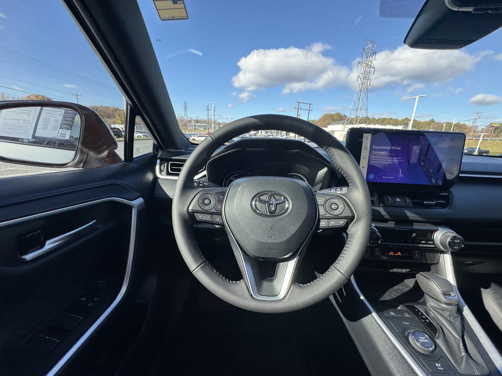 2024 Toyota RAV4 Hybrid XSE 26