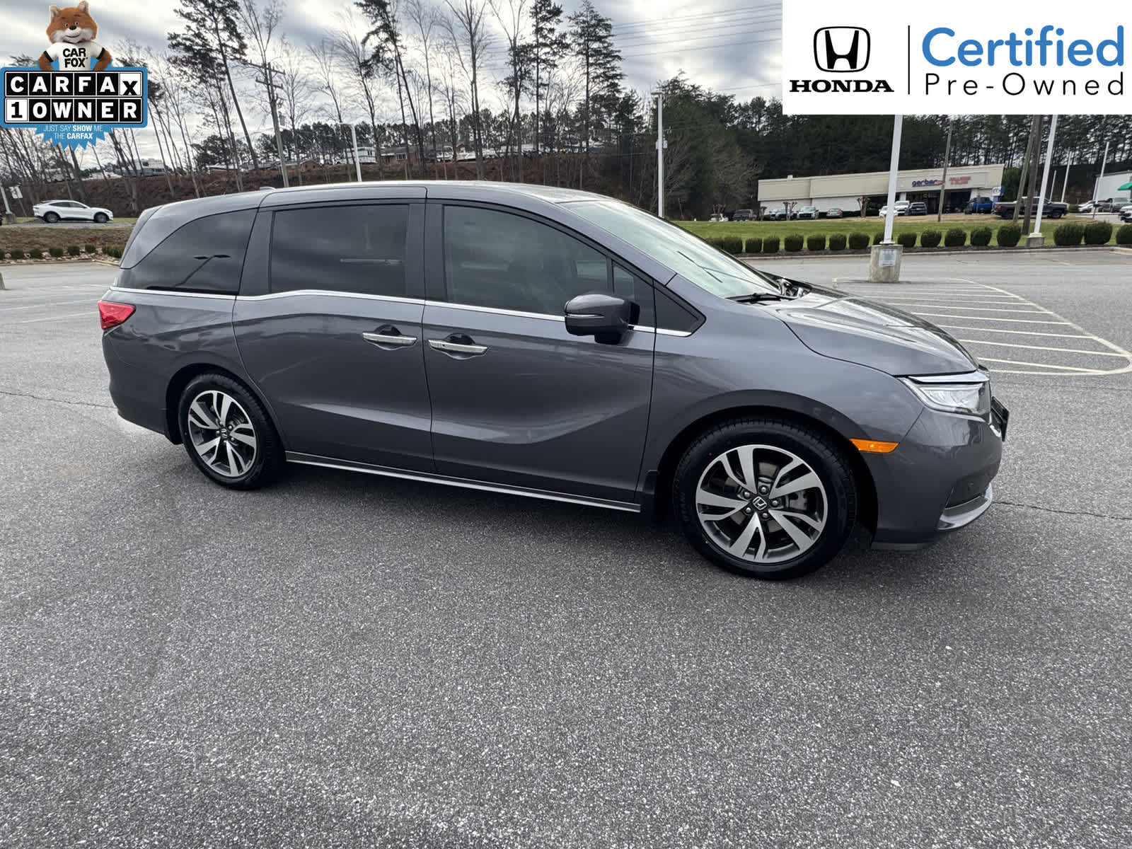 2022 Honda Odyssey Touring 2