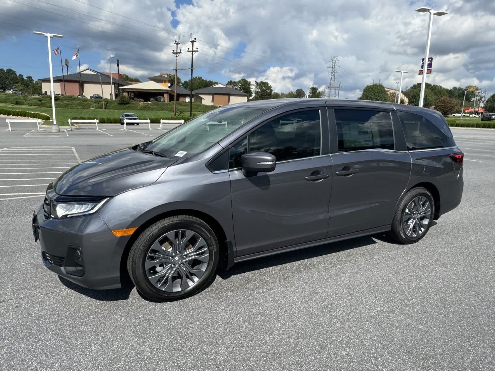 2025 Honda Odyssey Touring 4