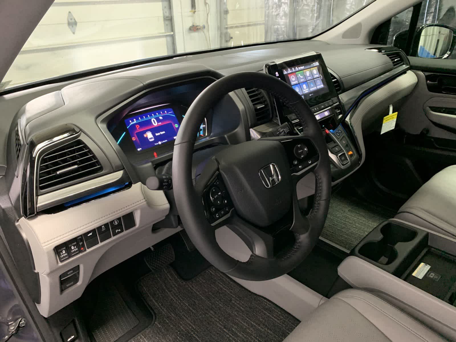 2024 Honda Odyssey Elite 13