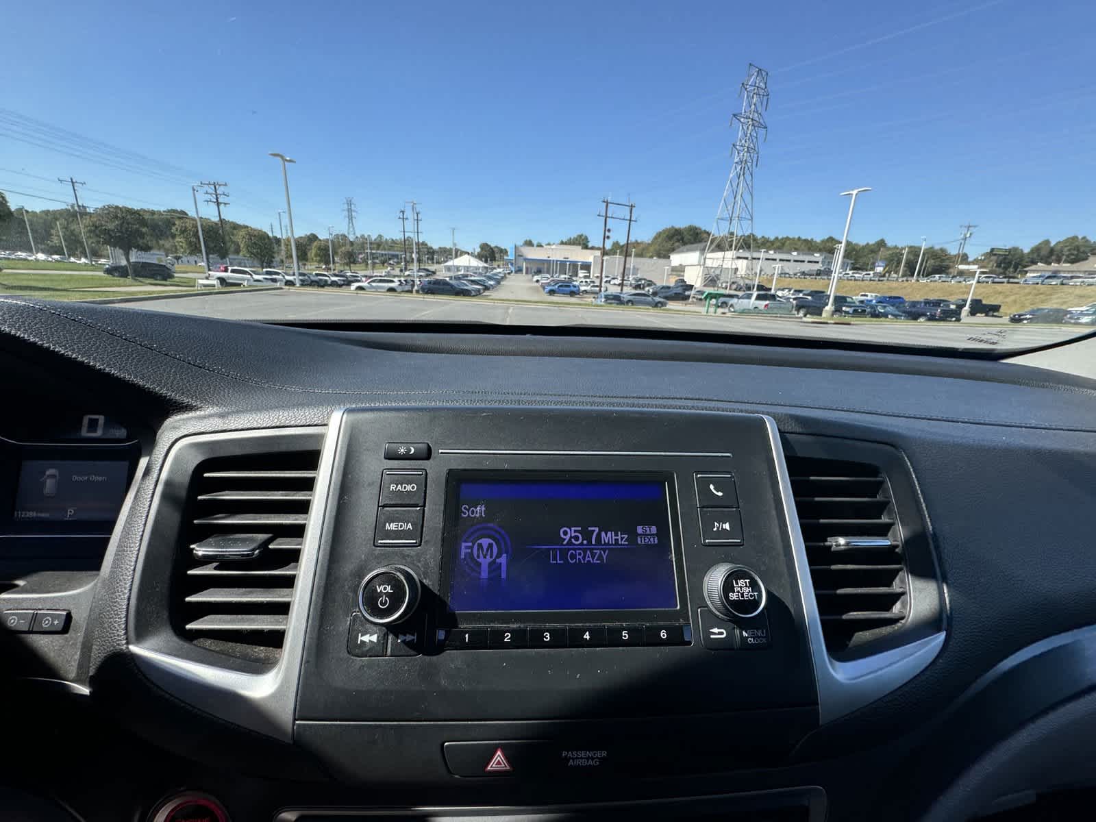 2018 Honda Pilot LX 26