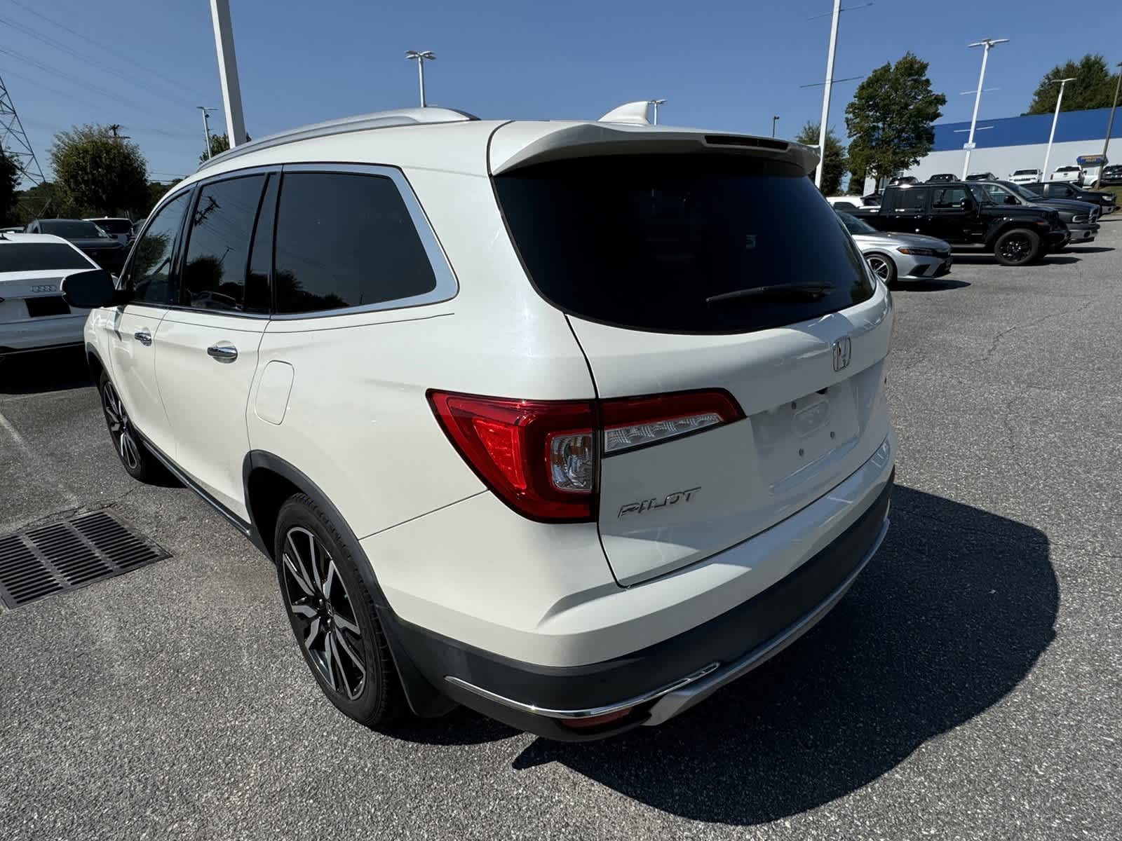 2019 Honda Pilot Touring 7-Passenger 6