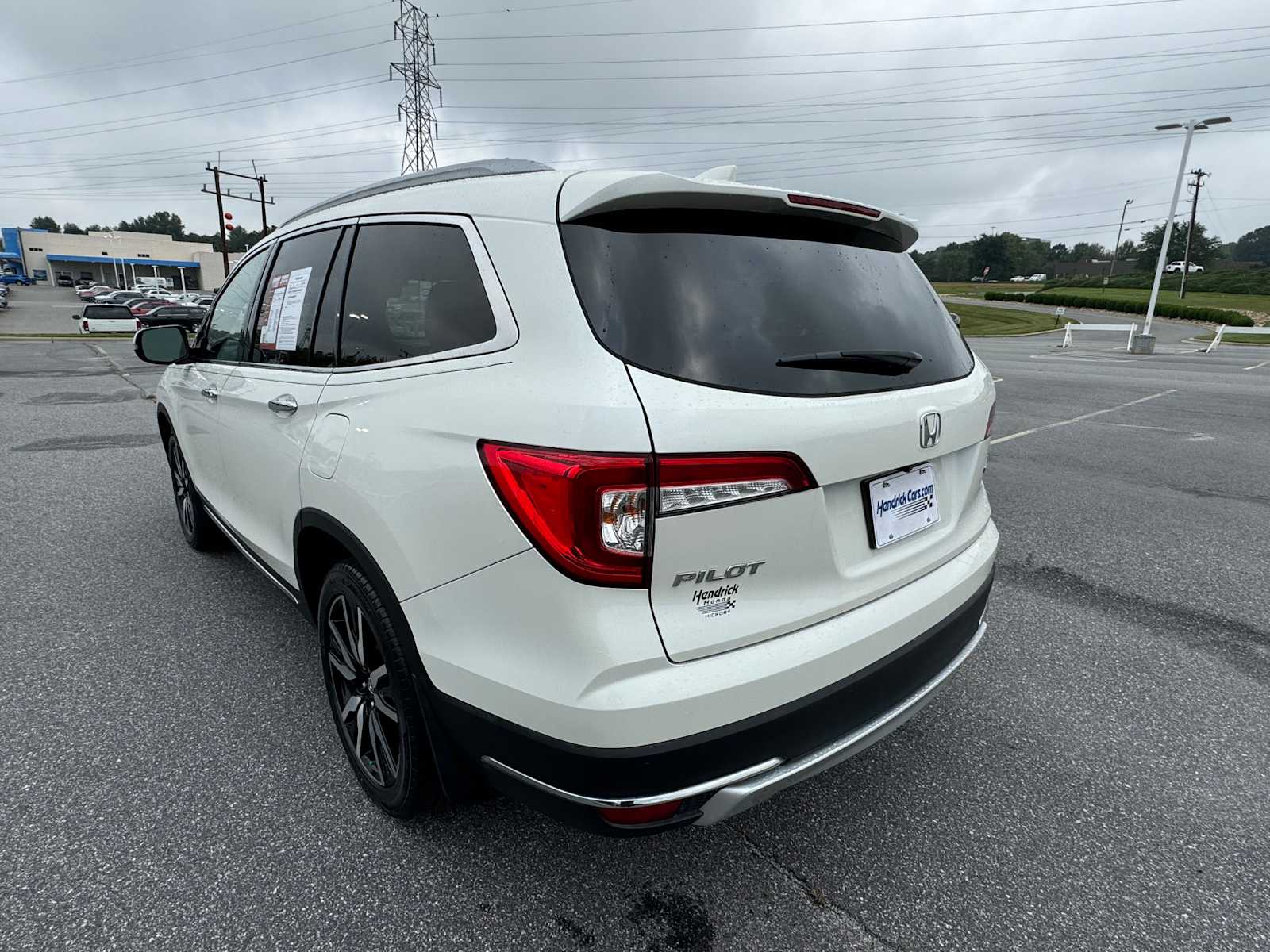 2019 Honda Pilot Touring 7-Passenger 8