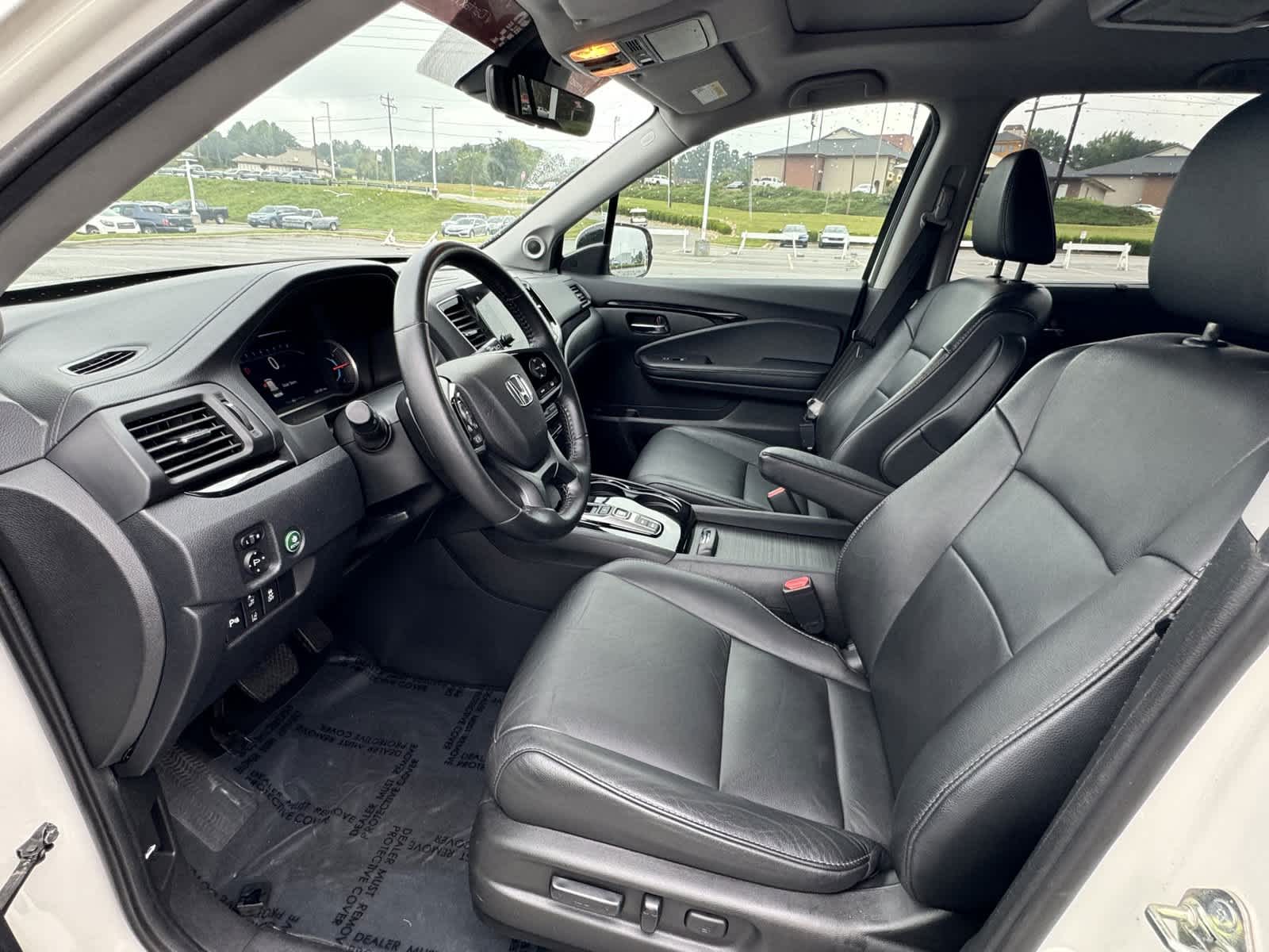 2019 Honda Pilot Touring 7-Passenger 19