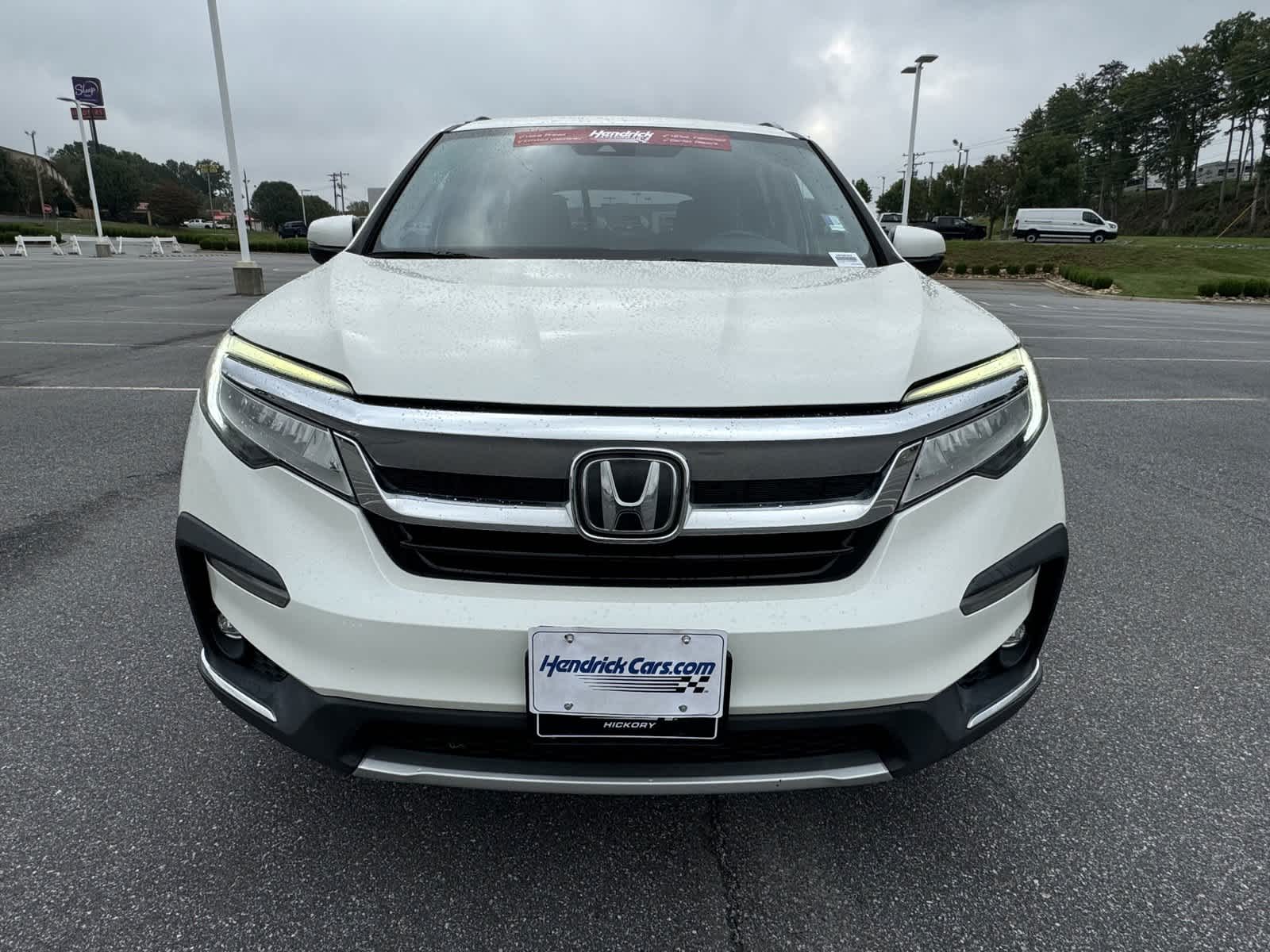 2019 Honda Pilot Touring 7-Passenger 3