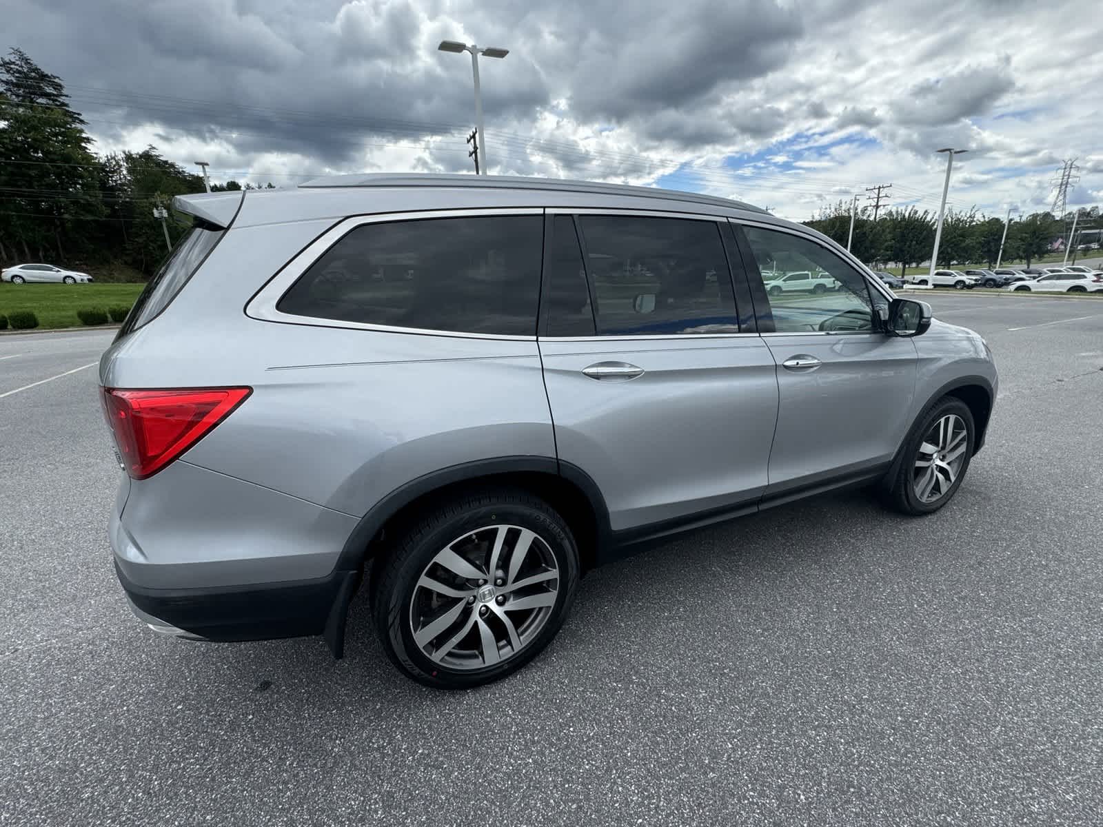 2016 Honda Pilot Elite 8