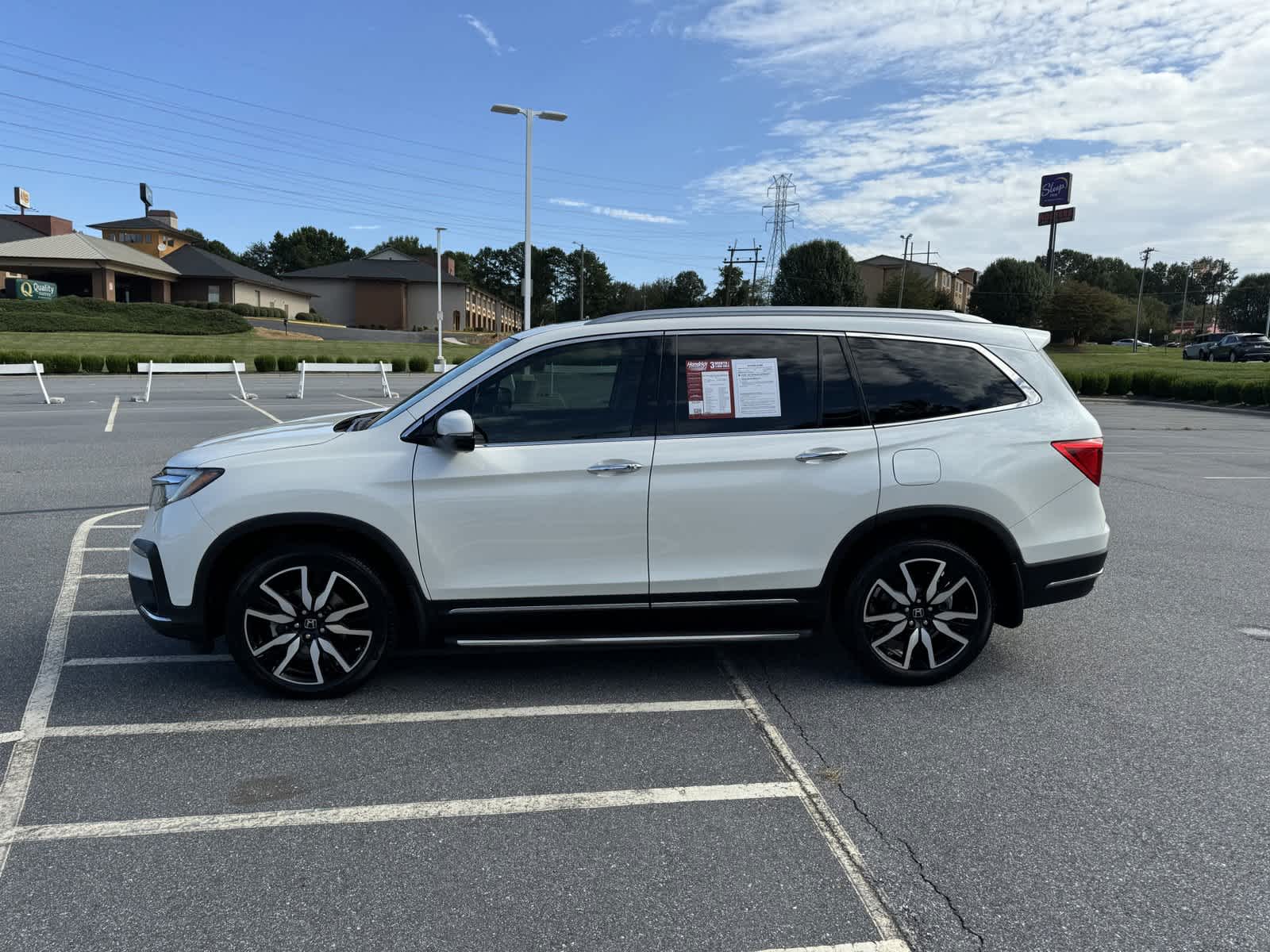 2019 Honda Pilot Touring 7-Passenger 4