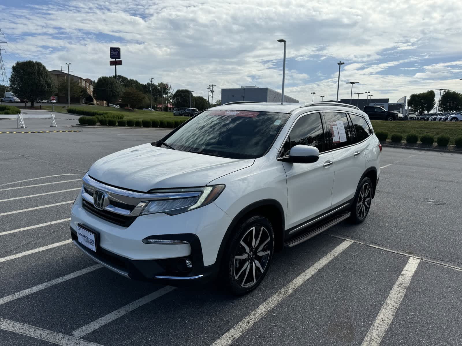 2019 Honda Pilot Touring 7-Passenger 3