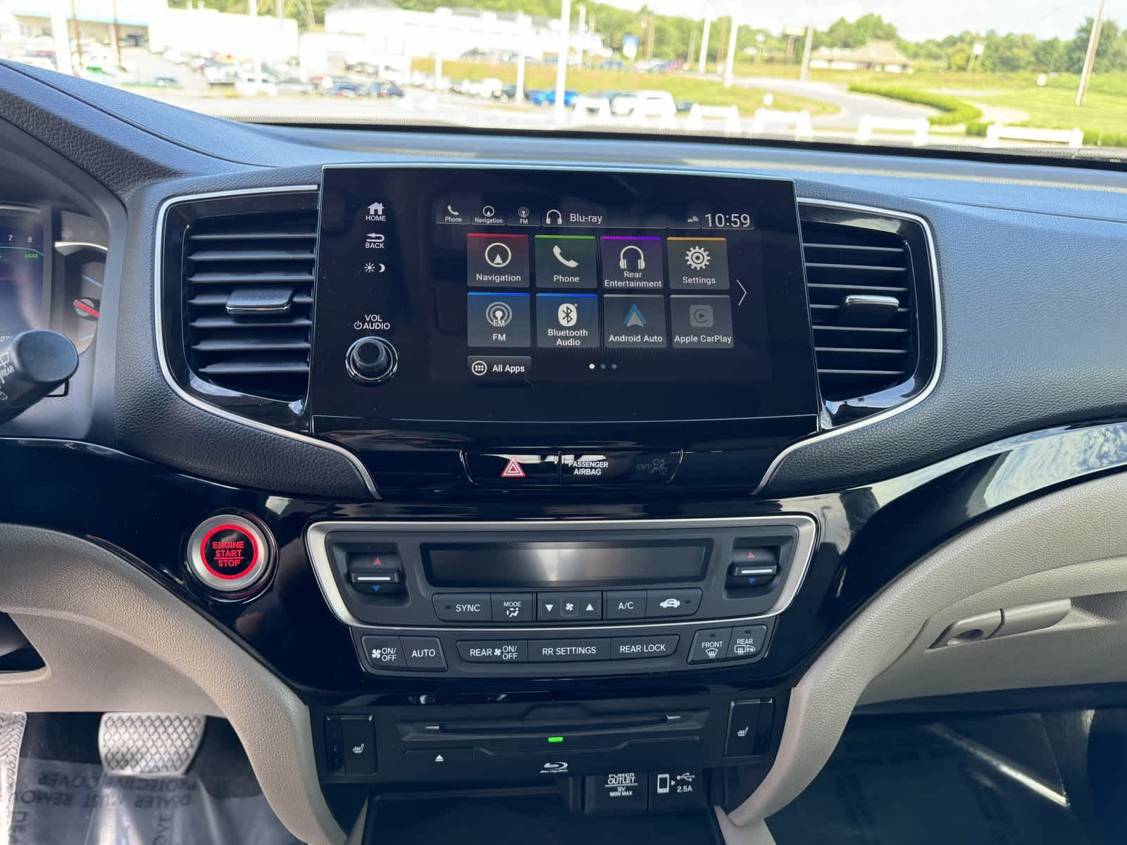 2019 Honda Pilot Touring 7-Passenger 29