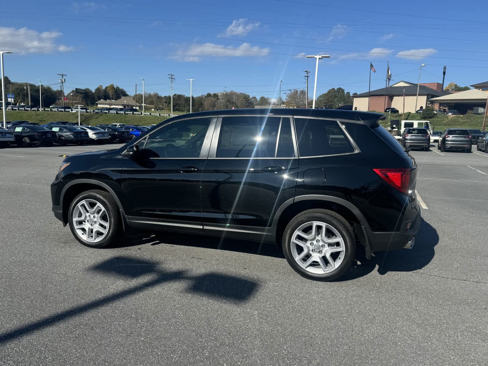 2025 Honda Passport EX-L 5