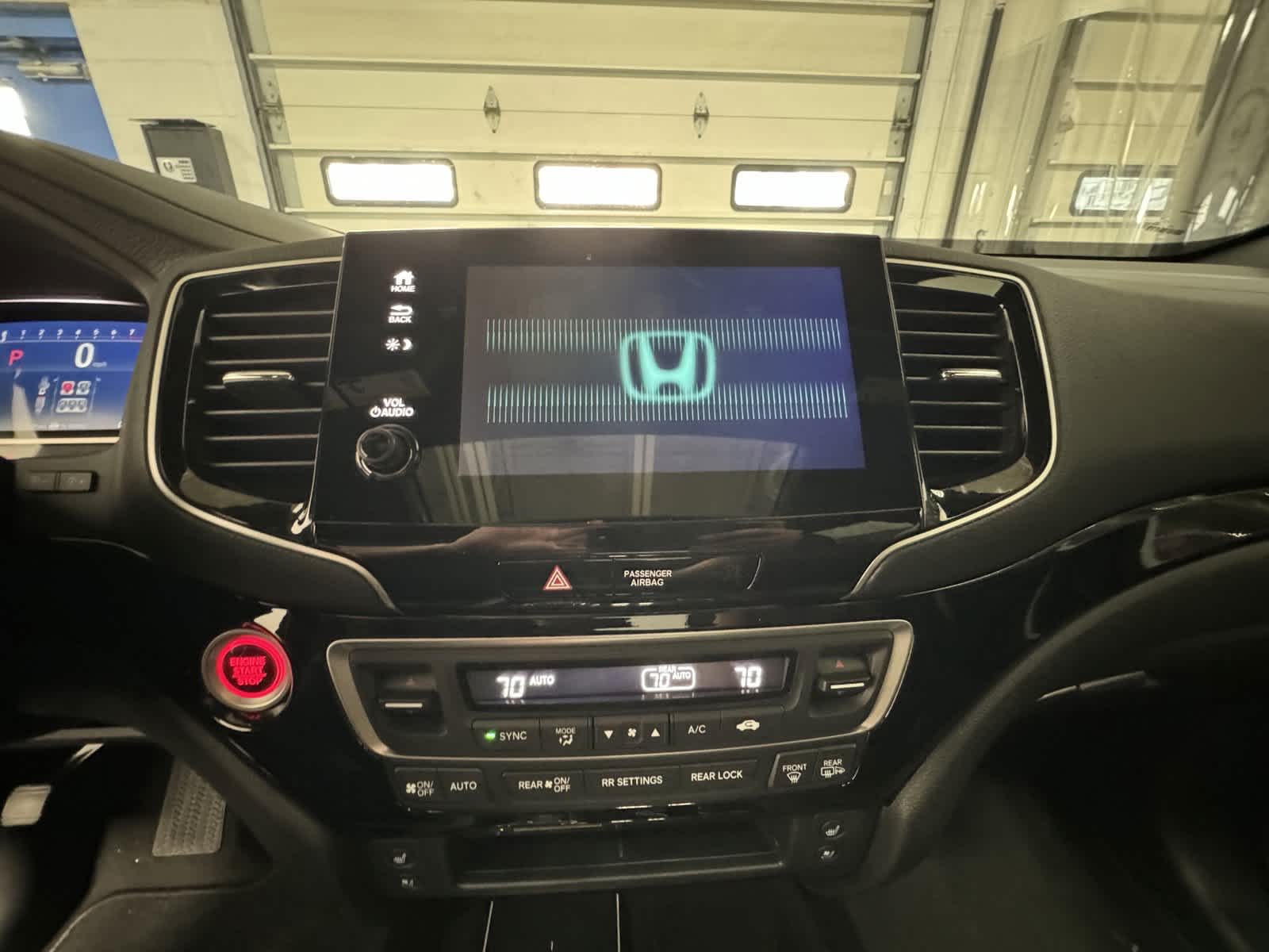 2025 Honda Passport Black Edition 15