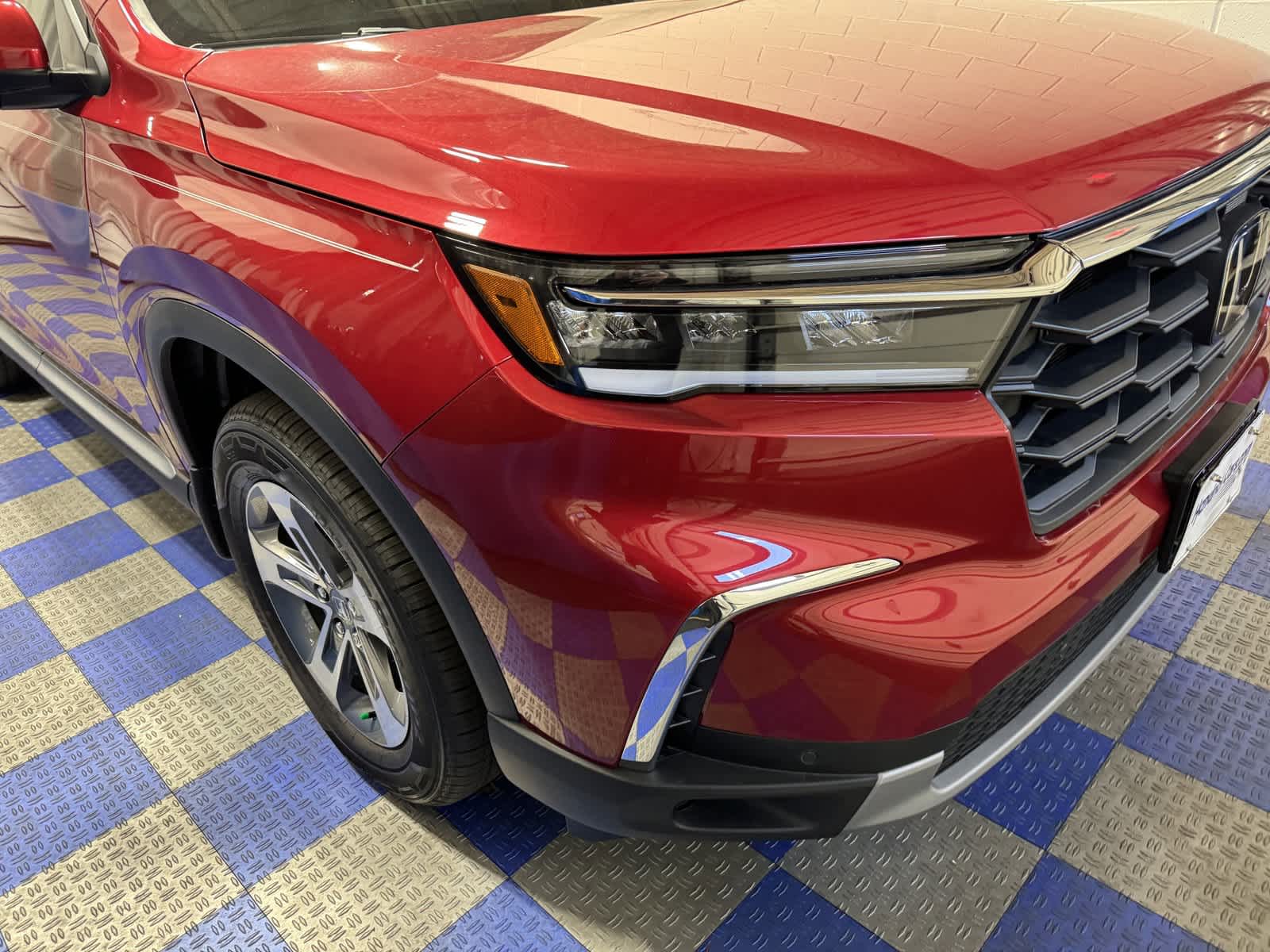 2025 Honda Pilot EX-L 2