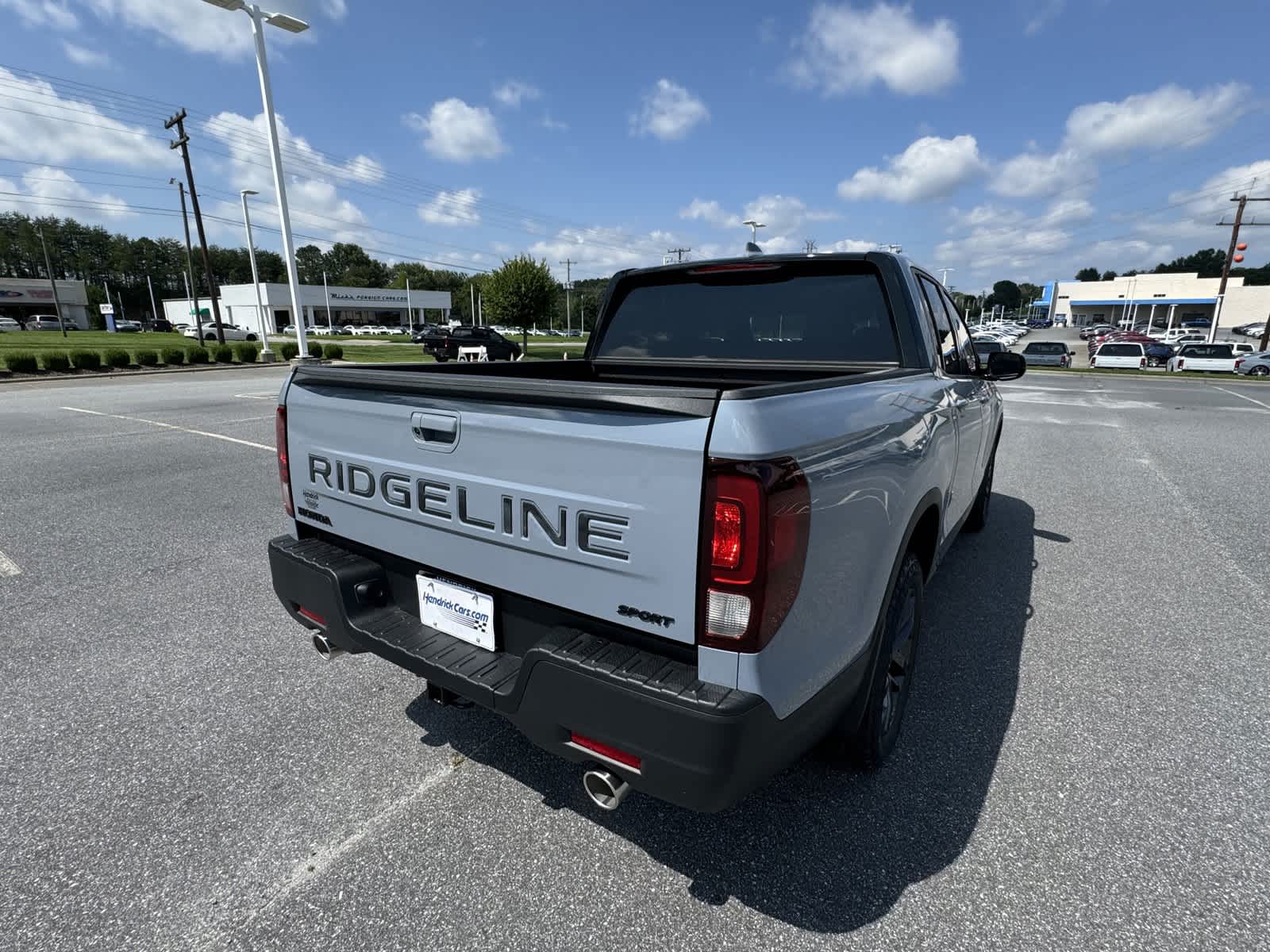 2025 Honda Ridgeline Sport AWD 9