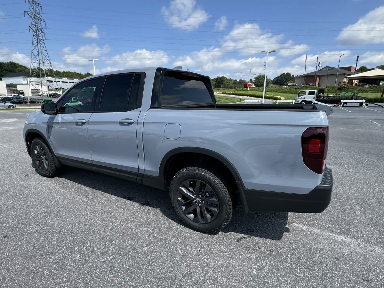 2025 Honda Ridgeline Sport AWD 5