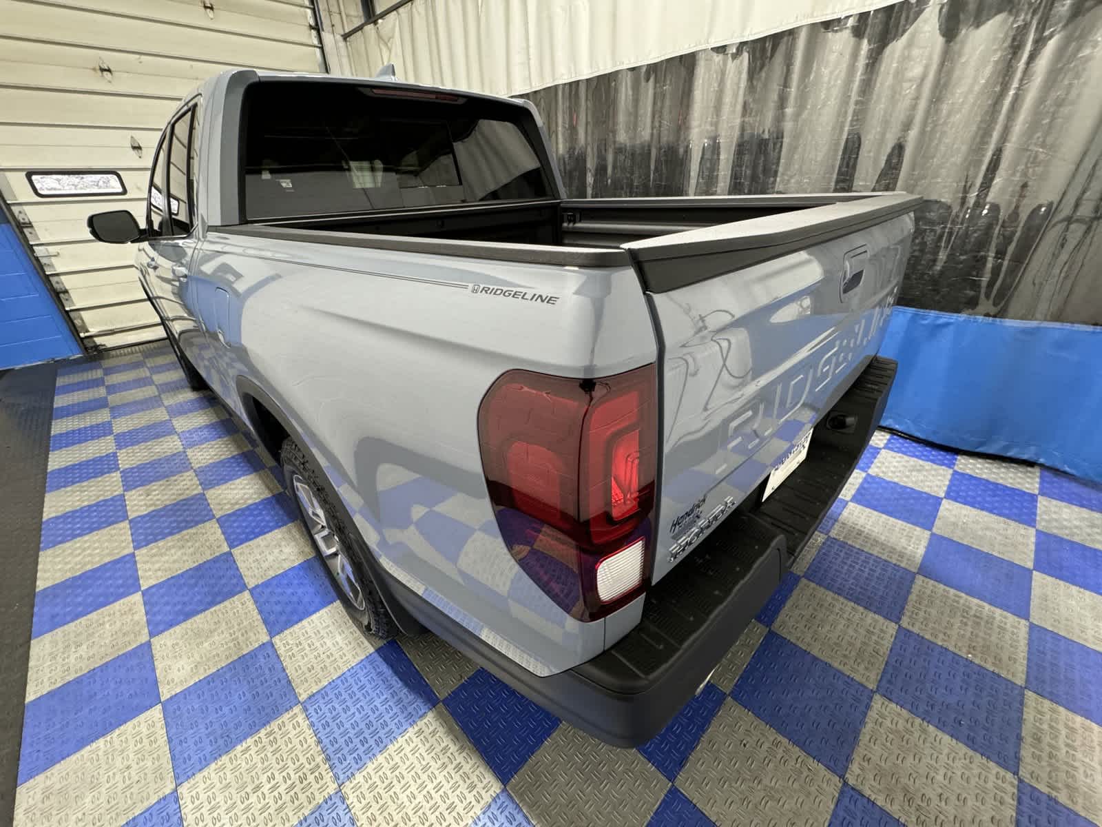 2025 Honda Ridgeline RTL AWD 6