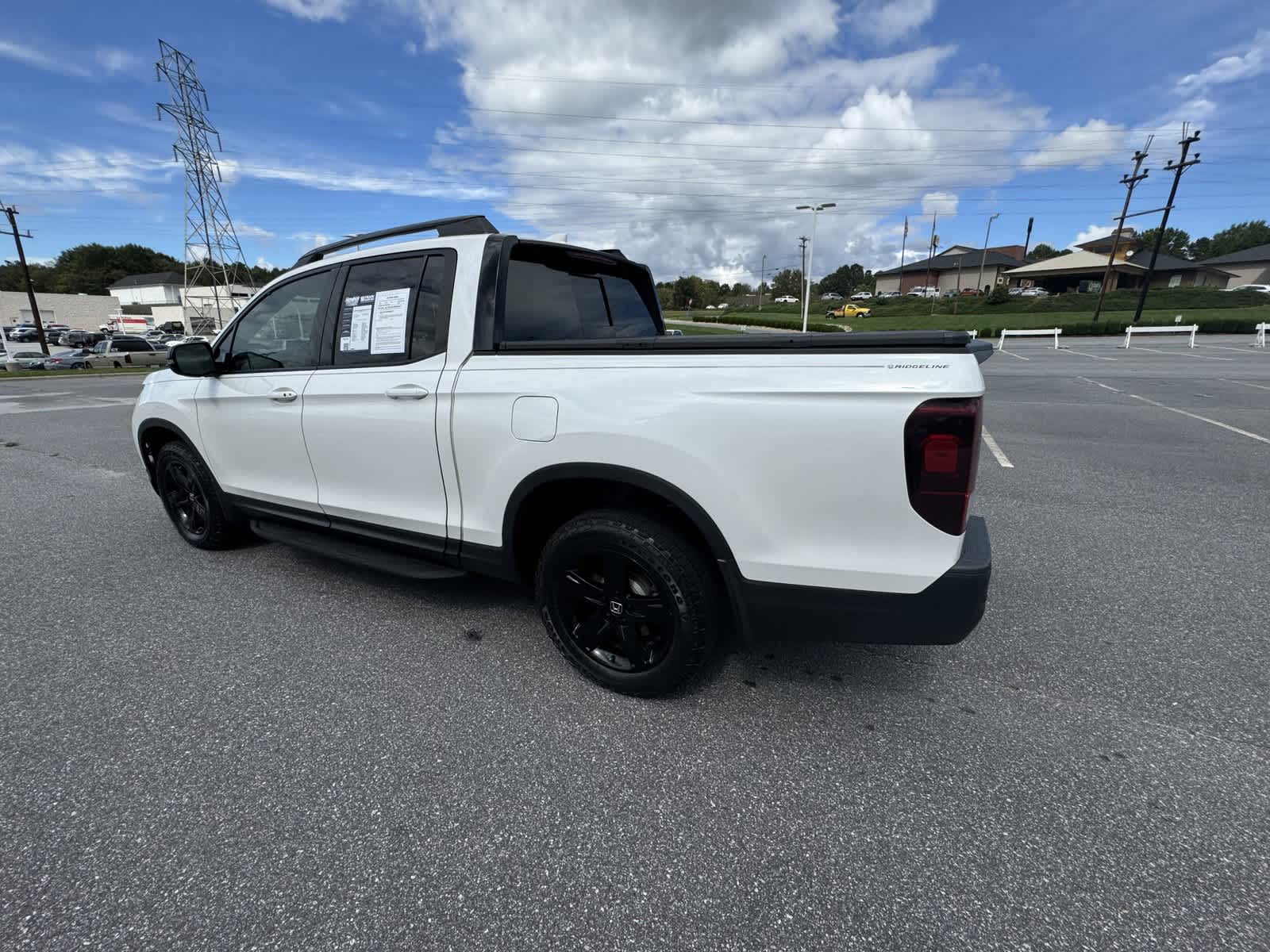 2023 Honda Ridgeline Black Edition AWD 5