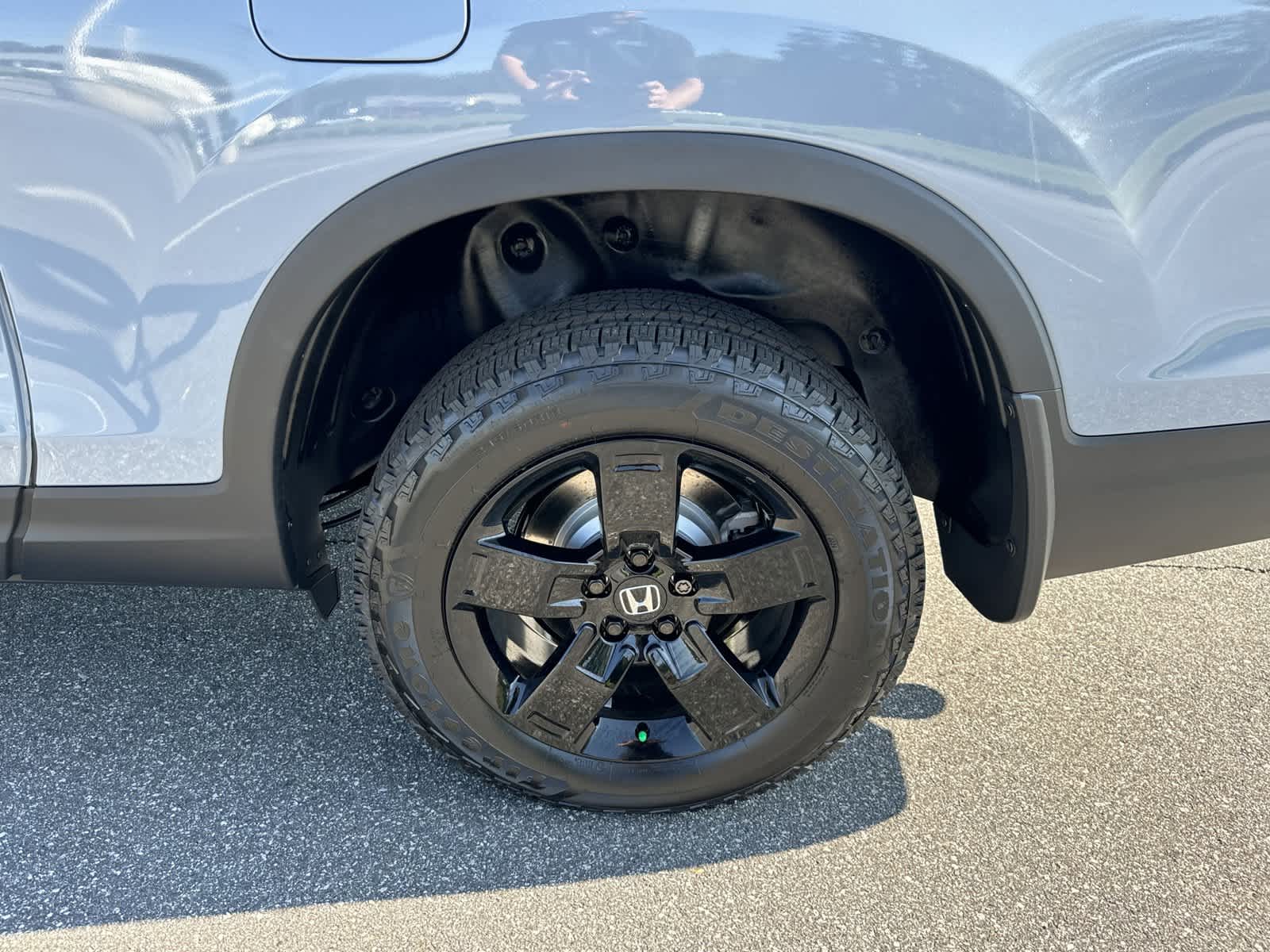 2025 Honda Ridgeline Black Edition AWD 25