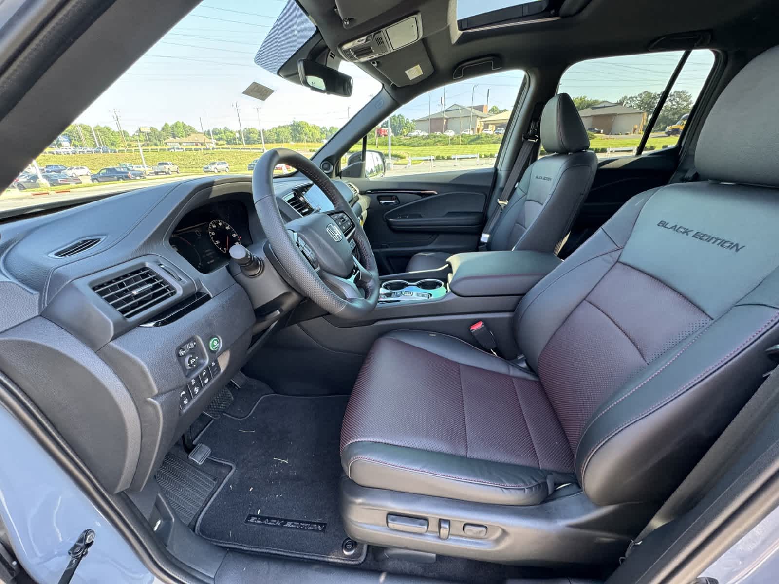 2025 Honda Ridgeline Black Edition AWD 10