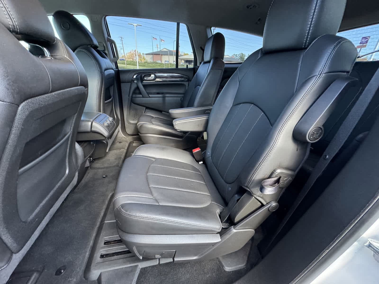 2017 Buick Enclave Leather 30